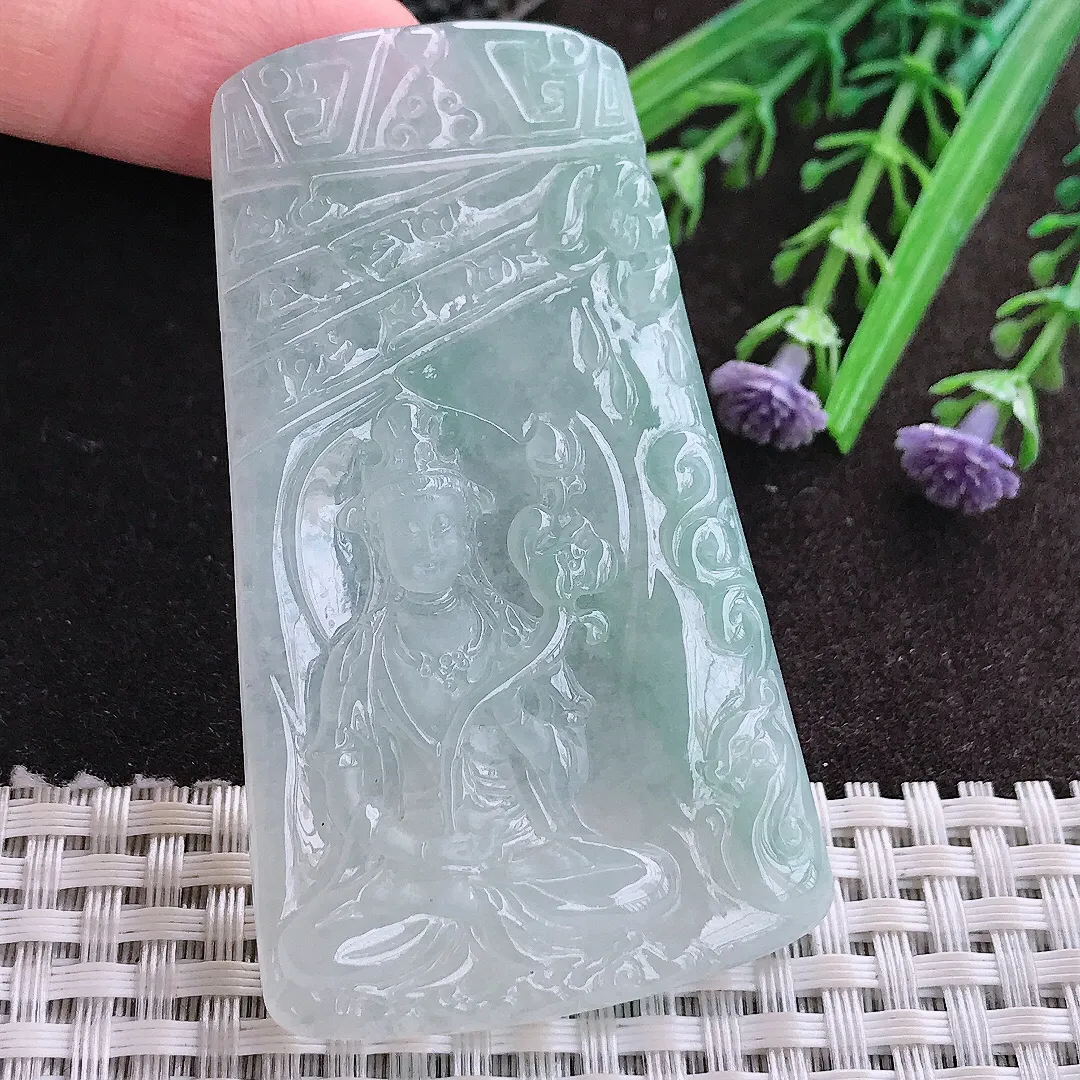实拍A货翡翠66.3/39/5.8老坑冰透起胶冰晴大势至菩萨吊坠翡翠玉观音挂件