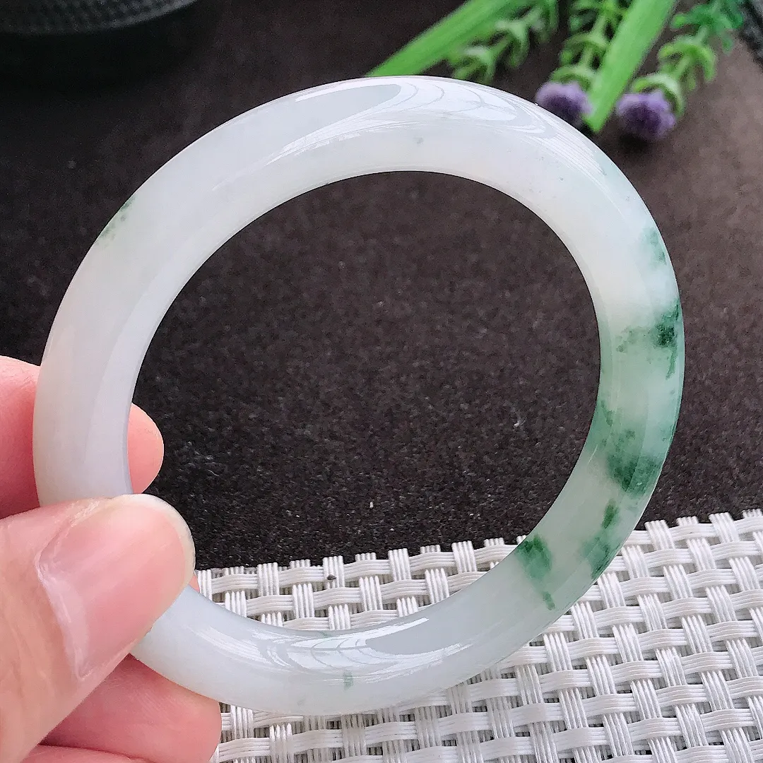 实拍A货翡翠53.5/9/9.3老坑冰胶果冻冰飘花圆条手镯翡翠玉镯子平安镯