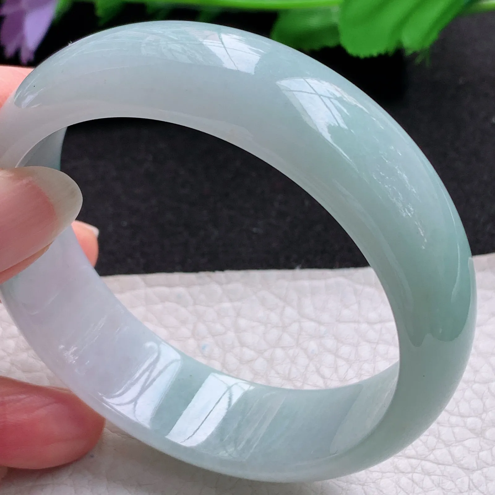 nr自然光58.5*18*7.2轮胎镯 缅甸翡翠a货玉手镯飘花大气宽边玉手环