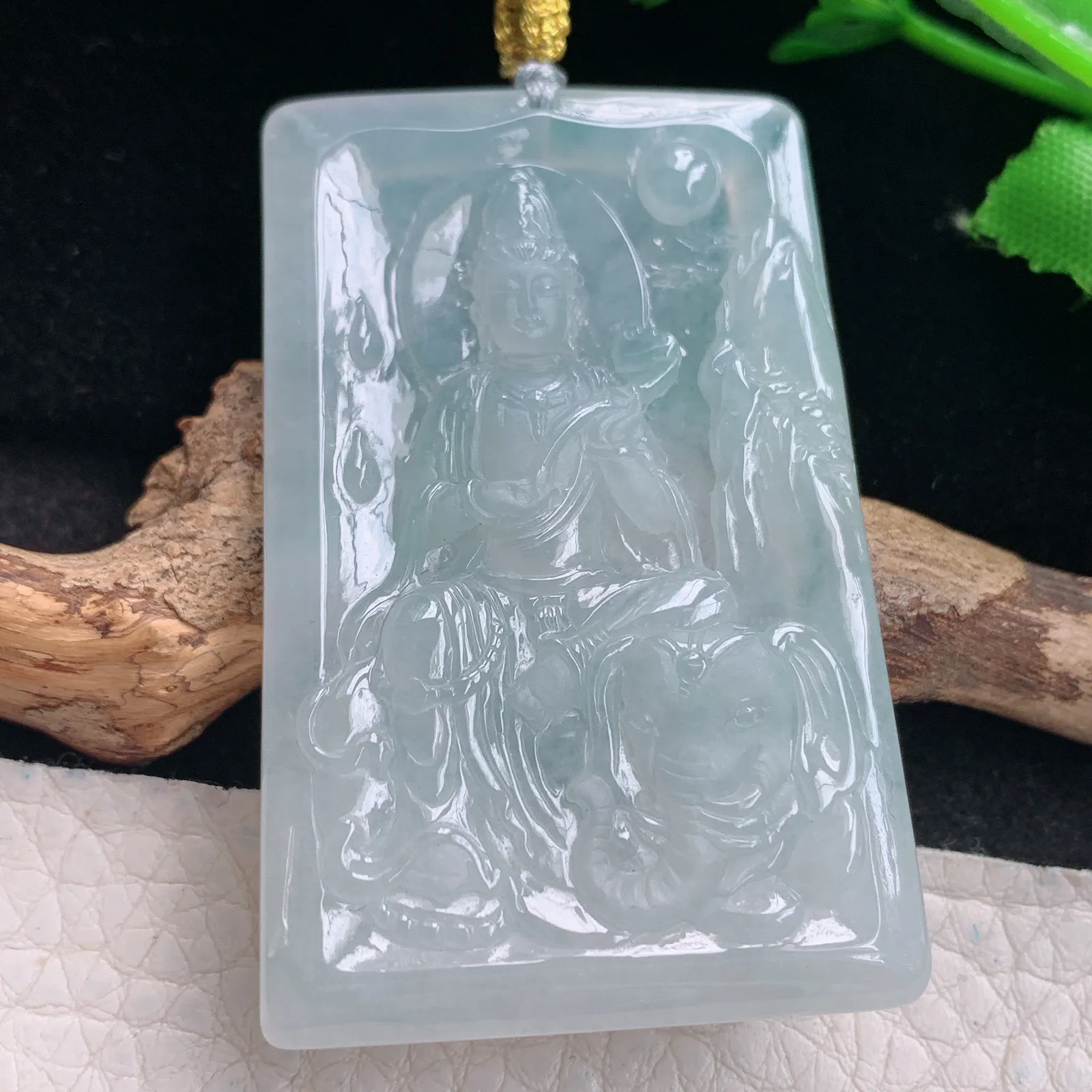 rp实拍52.8*34*5.2缅甸翡翠精雕冰晴普贤菩萨 生肖守护神玉吊坠 玉挂坠