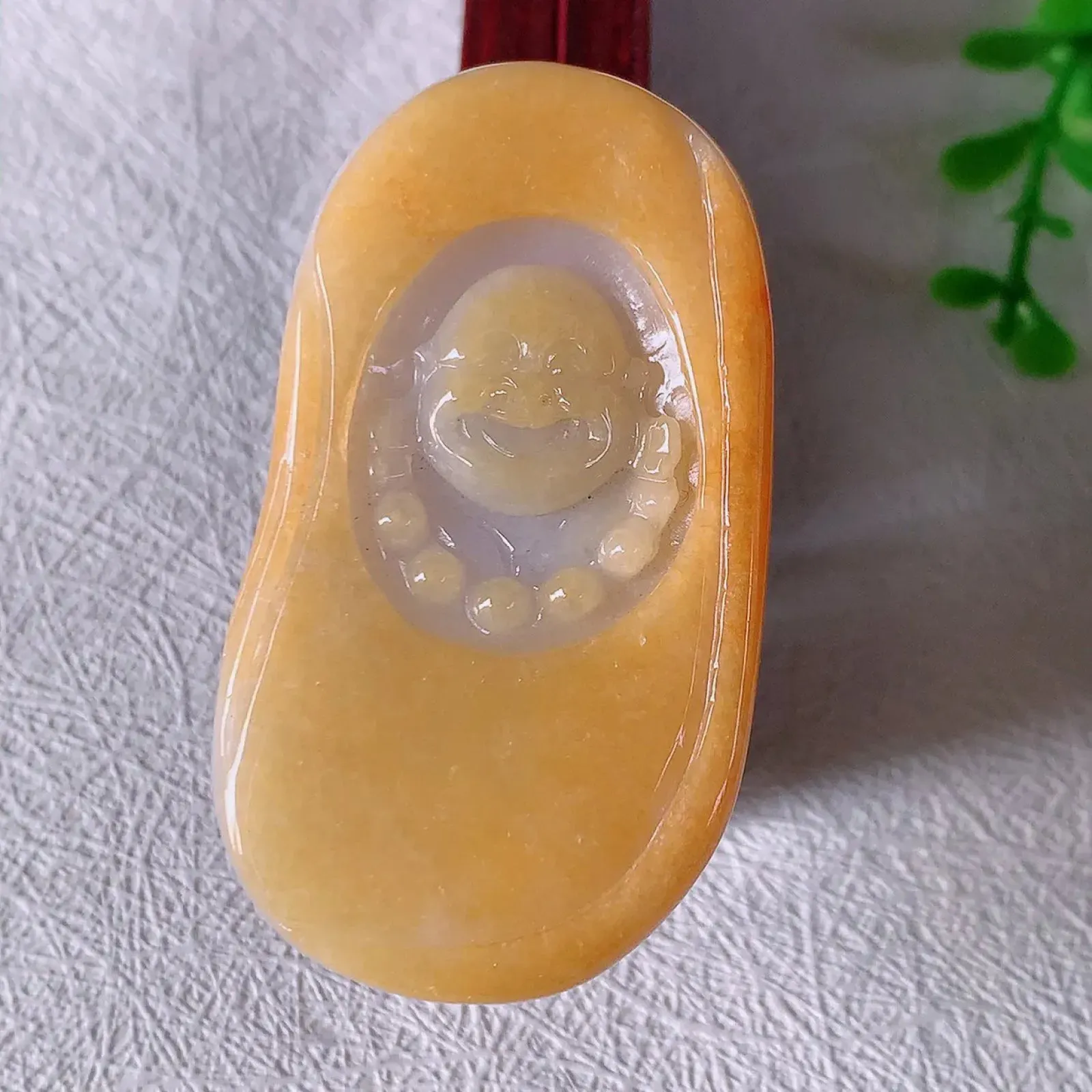 自然光实拍，冰润黄翡双彩翡翠布袋佛吊坠，代代有财，灼灼生辉！澄净美好的布袋福佛 ，形态极为讨喜， 可爱憨然#41.22