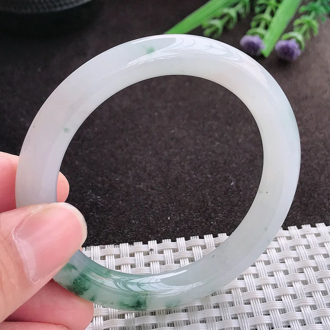 实拍A货翡翠53.5/9/9.3老坑冰胶果冻冰飘花圆条手镯翡翠玉镯子平安镯