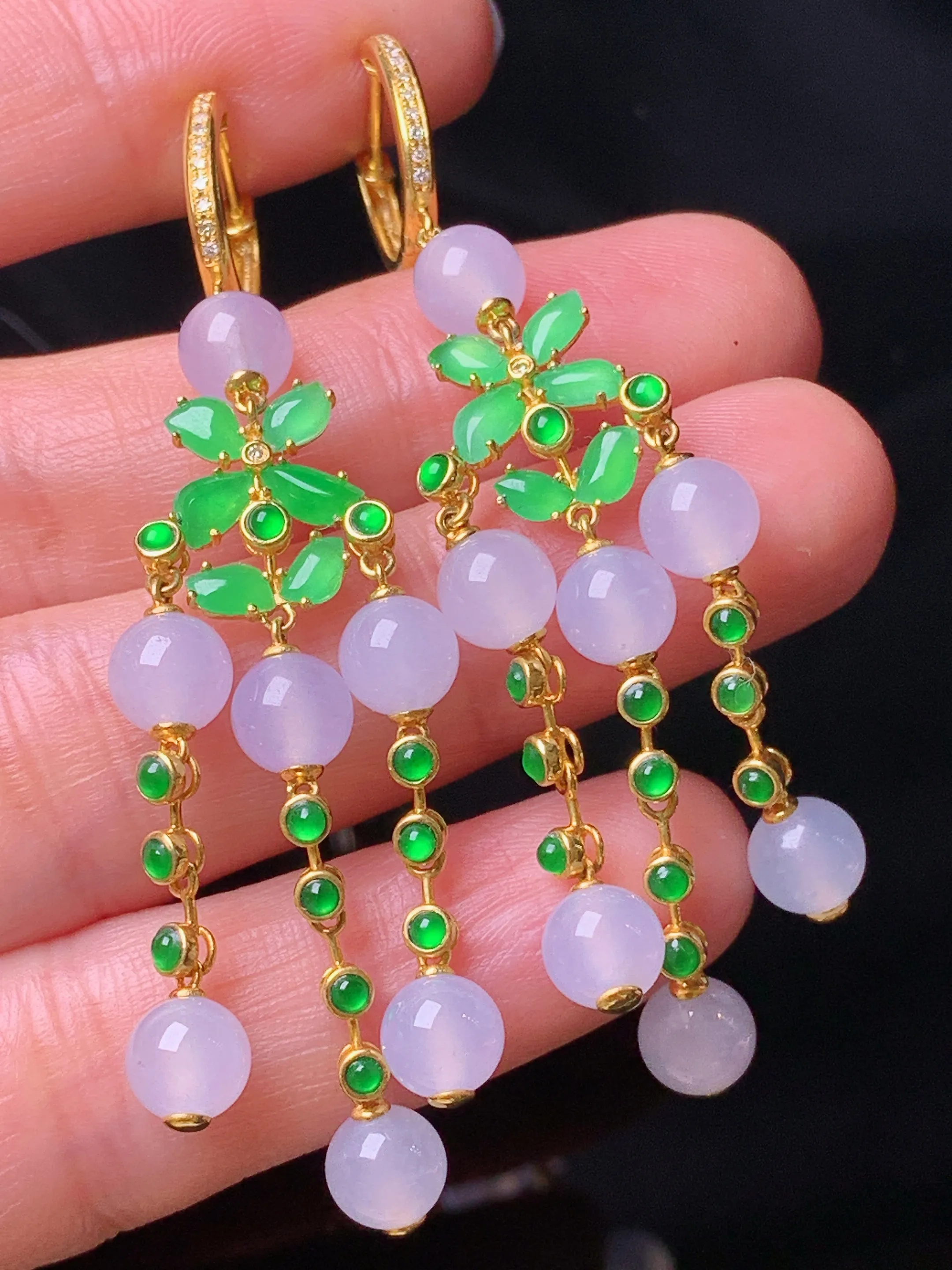 18k金钻镶嵌冰种圆珠组合耳坠 玉质细腻 色泽清新艳丽 整体尺寸63*5.8