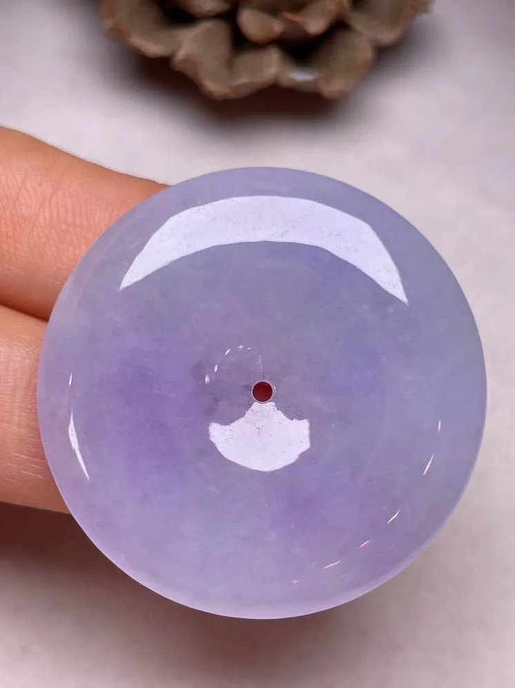 冰糯种紫罗兰【平安扣】吊坠，种水好，玉质细腻 ，卖相好.