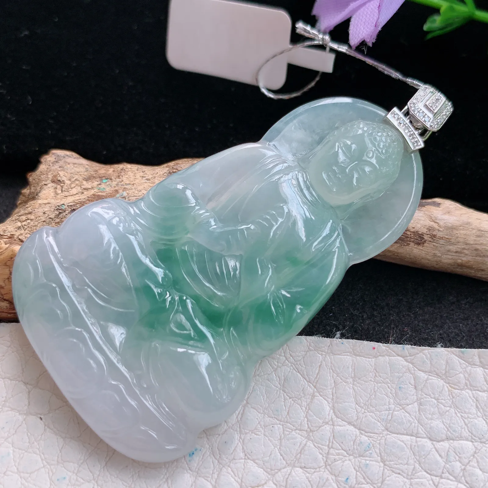 qxm实拍53.8*32.6*5.5缅甸翡翠精雕冰飘花正庄大日如来佛祖 玉吊坠 玉挂坠