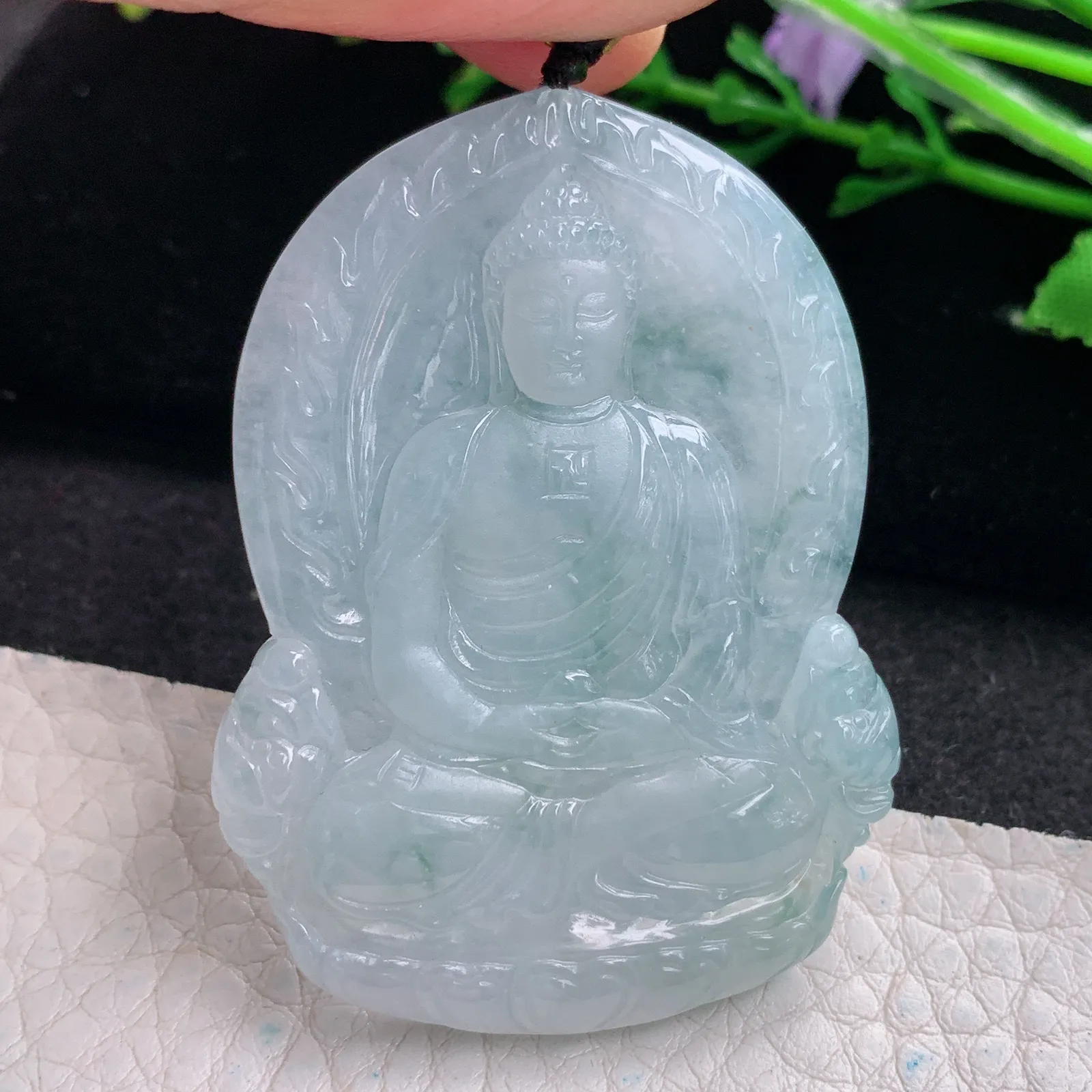 kh实拍51.8*38.5*5.5缅甸翡翠精雕冰飘花大日如来佛祖玉吊坠 玉挂坠