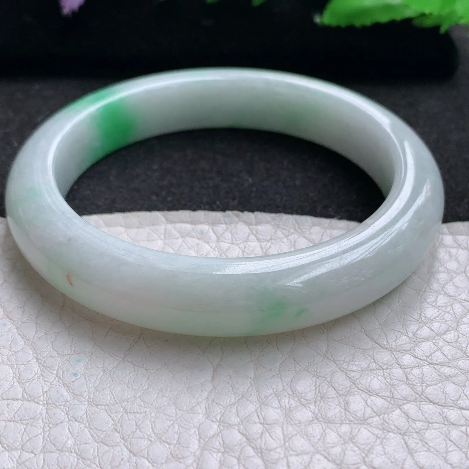 nr自然光54*10.6*8.5平安镯 缅甸翡翠a货玉手镯飘绿宽边玉手环