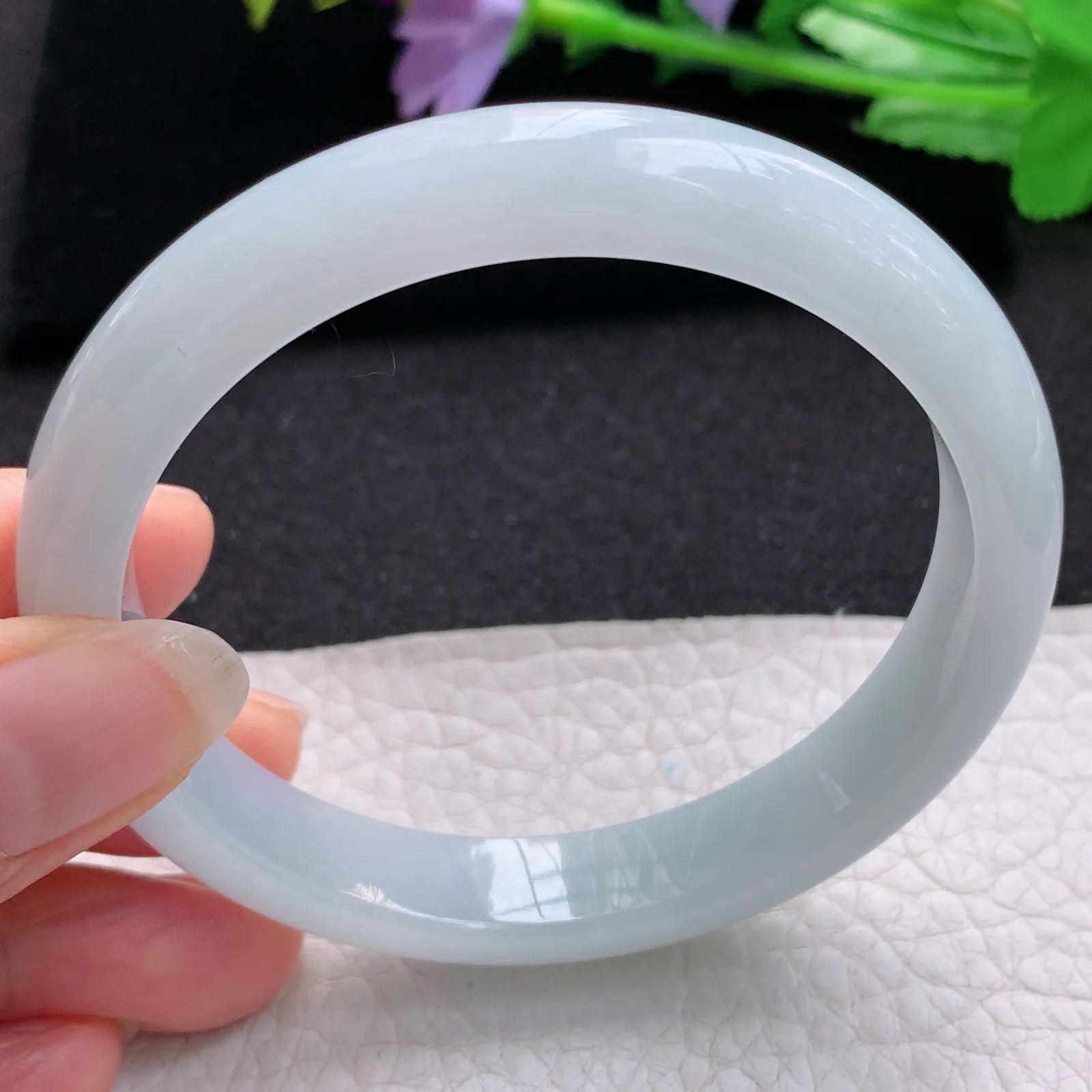 nr大圈口59.5*11.2*7.3平安镯 缅甸翡翠a货玉手镯白月光宽边玉手环