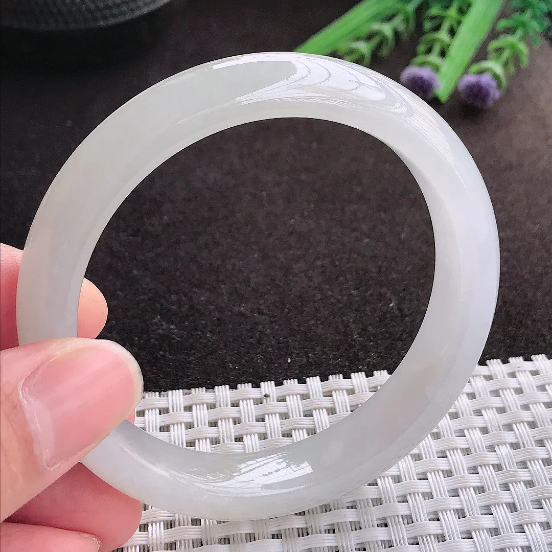 实拍A货翡翠56.5/12/8.3老坑冰纯起胶冰润手镯宽边玉镯子平安镯