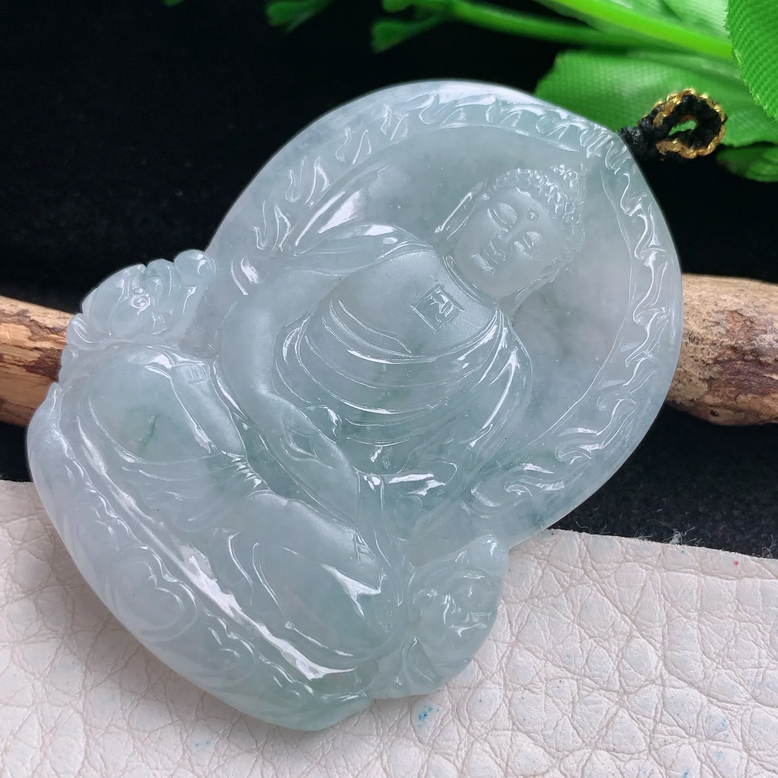 kh实拍51.8*38.5*5.5缅甸翡翠精雕冰飘花大日如来佛祖玉吊坠 玉挂坠