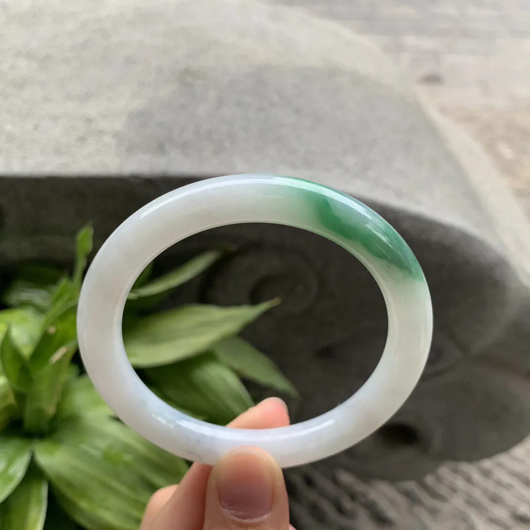 圈口 56.2-9【飘绿圆条手镯】圆条56 57可戴