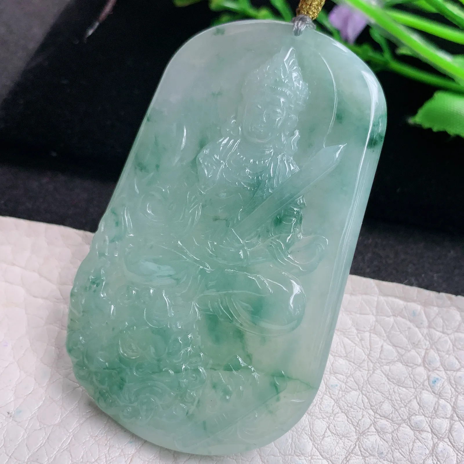 rp实拍63.7*38.8*5.8缅甸翡翠精雕文殊菩萨 生肖守护神玉吊坠 玉挂坠