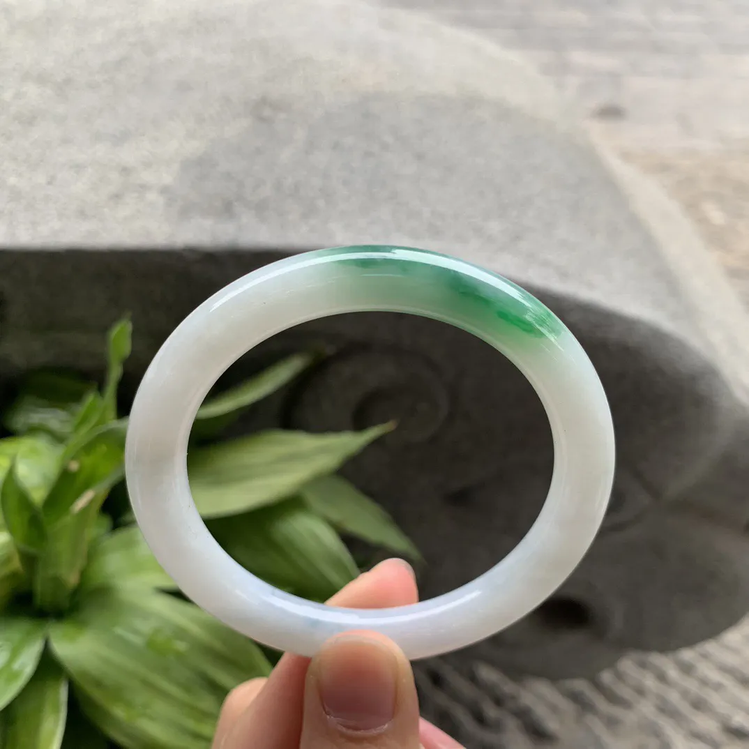 圈口 56.2-9【飘绿圆条手镯】圆条56 57可戴