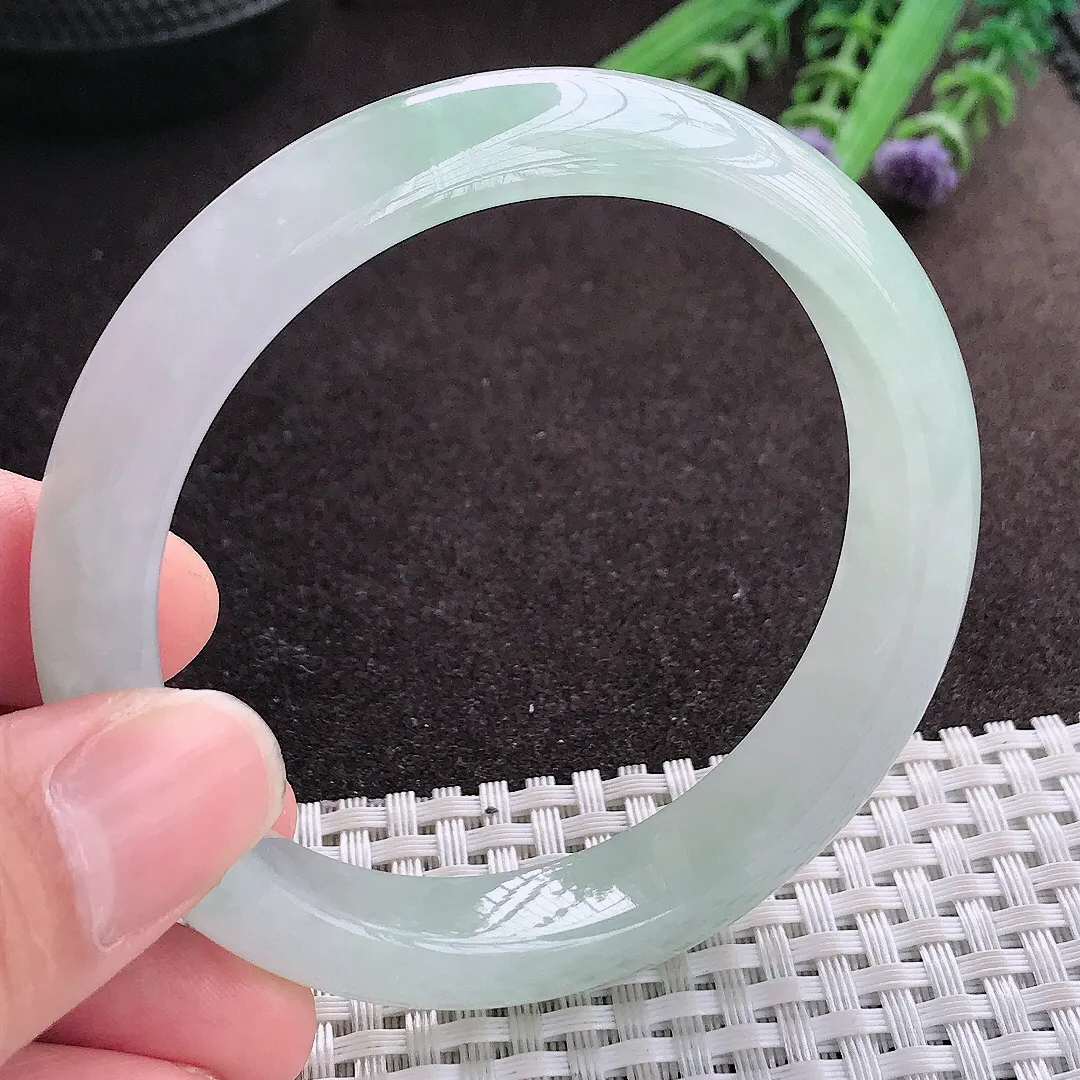 实拍A货翡翠57/11.8/8.1老坑冰胶果冻冰晴绿手镯宽边玉镯子平安镯