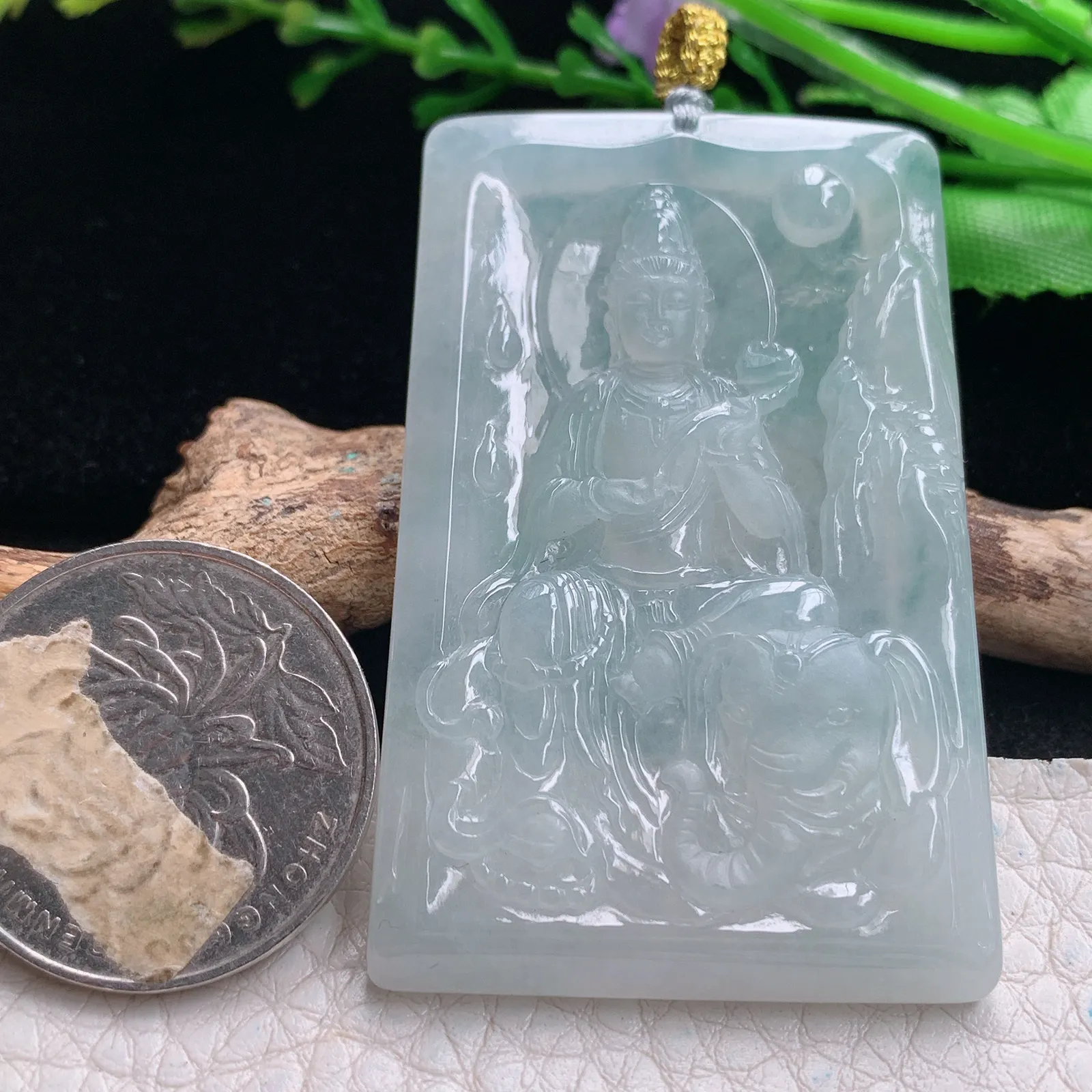 rp实拍52.8*34*5.2缅甸翡翠精雕冰晴普贤菩萨 生肖守护神玉吊坠 玉挂坠
