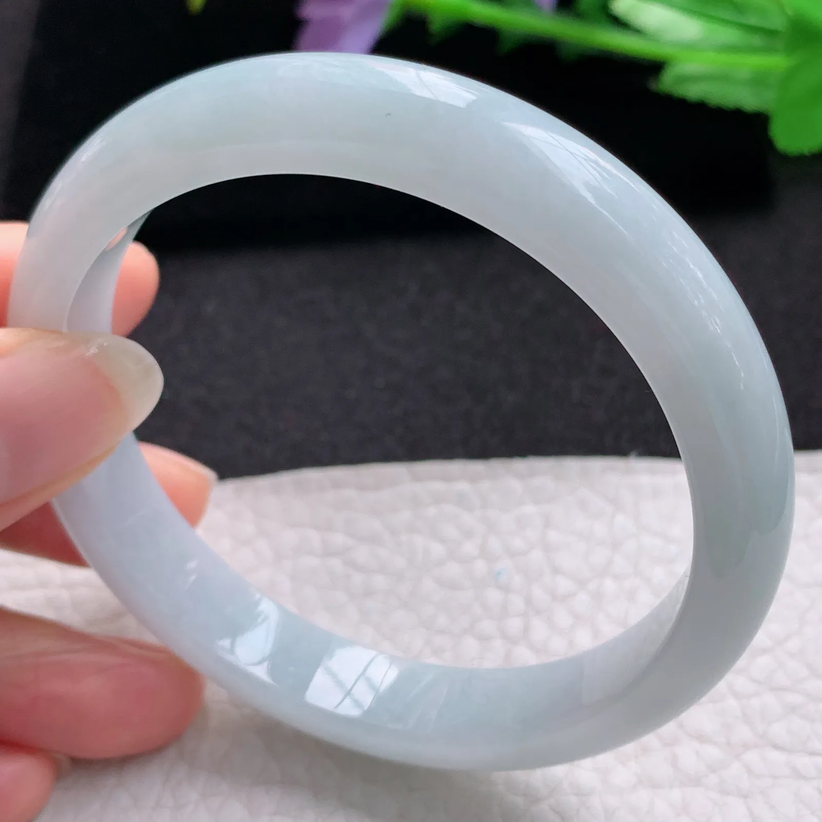 nr大圈口59.5*11.2*7.3平安镯 缅甸翡翠a货玉手镯白月光宽边玉手环