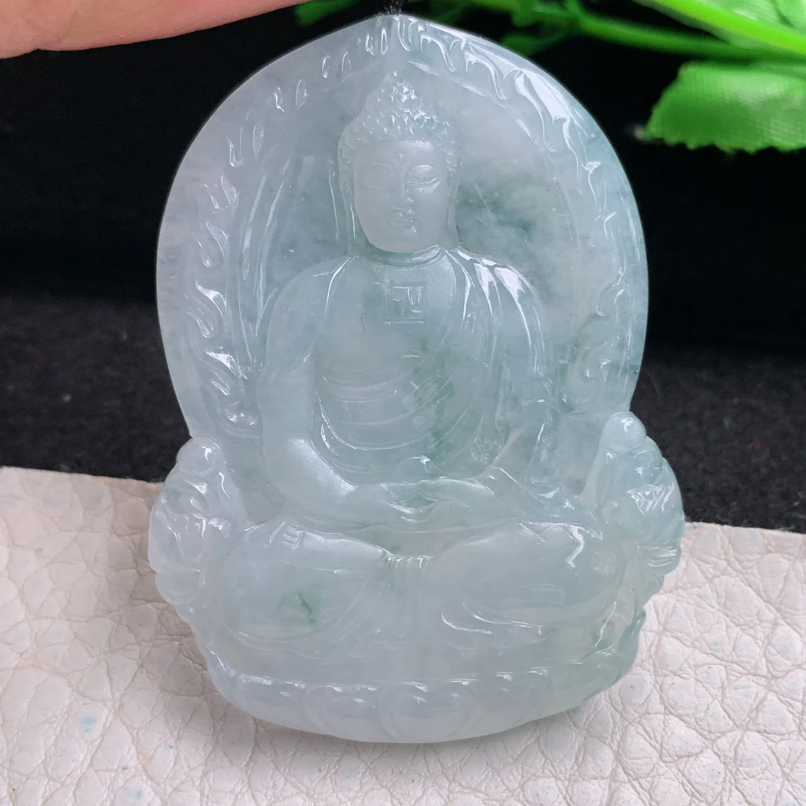 kh实拍51.8*38.5*5.5缅甸翡翠精雕冰飘花大日如来佛祖玉吊坠 玉挂坠