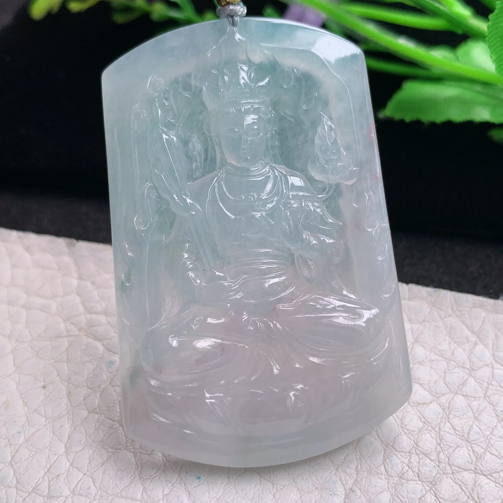 rp实拍55.6*36.5*6缅甸翡翠精雕冰晴底普贤菩萨 生肖守护神玉吊坠 玉挂坠