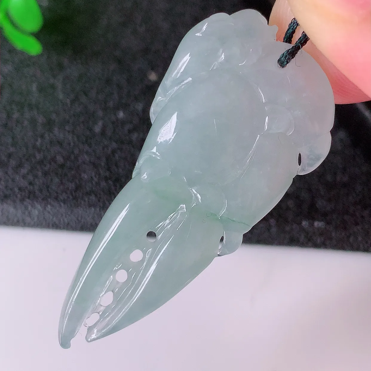 自然光实拍，冰胶翡翠八方来财吊坠，种老水足，雕工精湛 ， 寓意美好， 佩戴时尚出众！#60.16