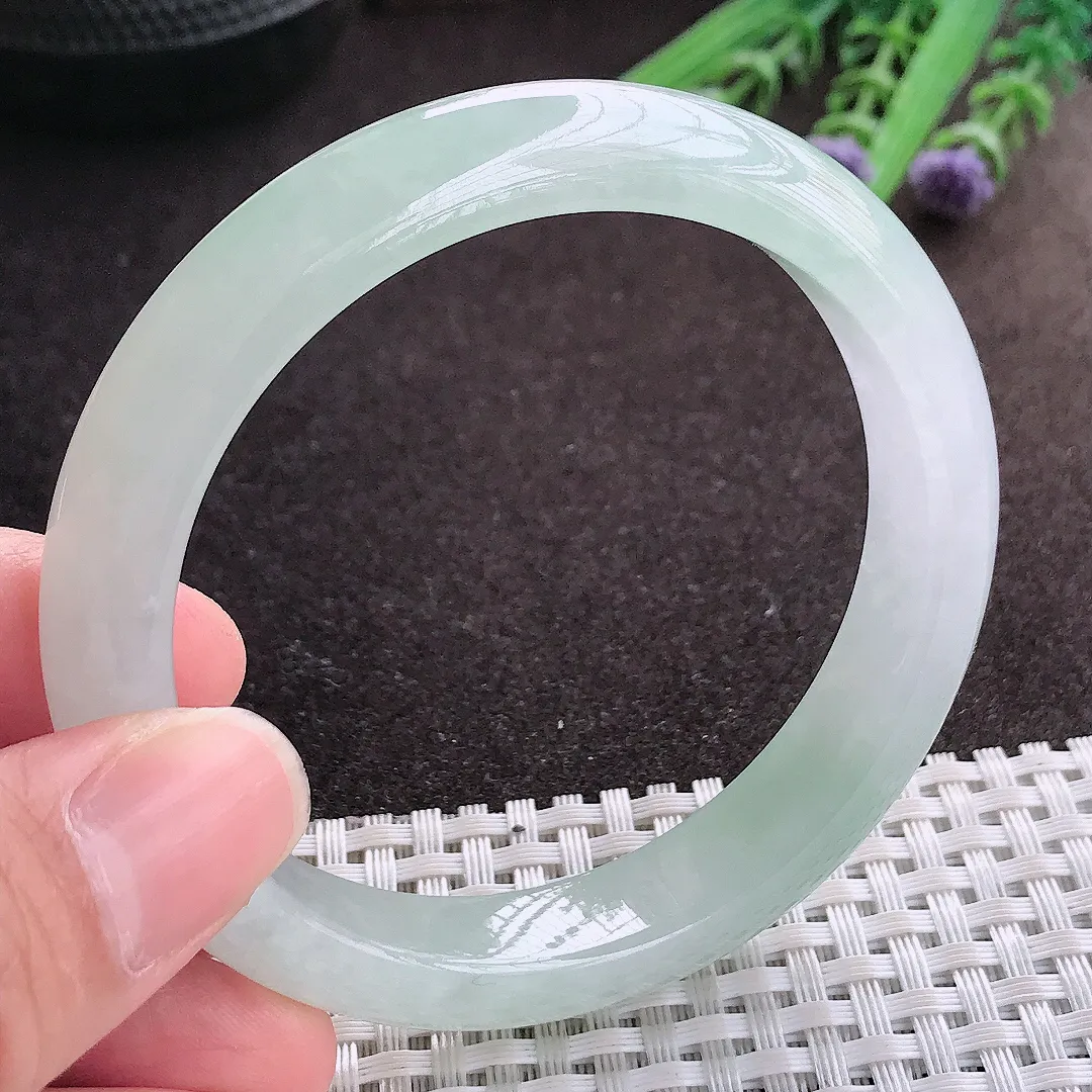 实拍A货翡翠57/11.8/8.1老坑冰胶果冻冰晴绿手镯宽边玉镯子平安镯