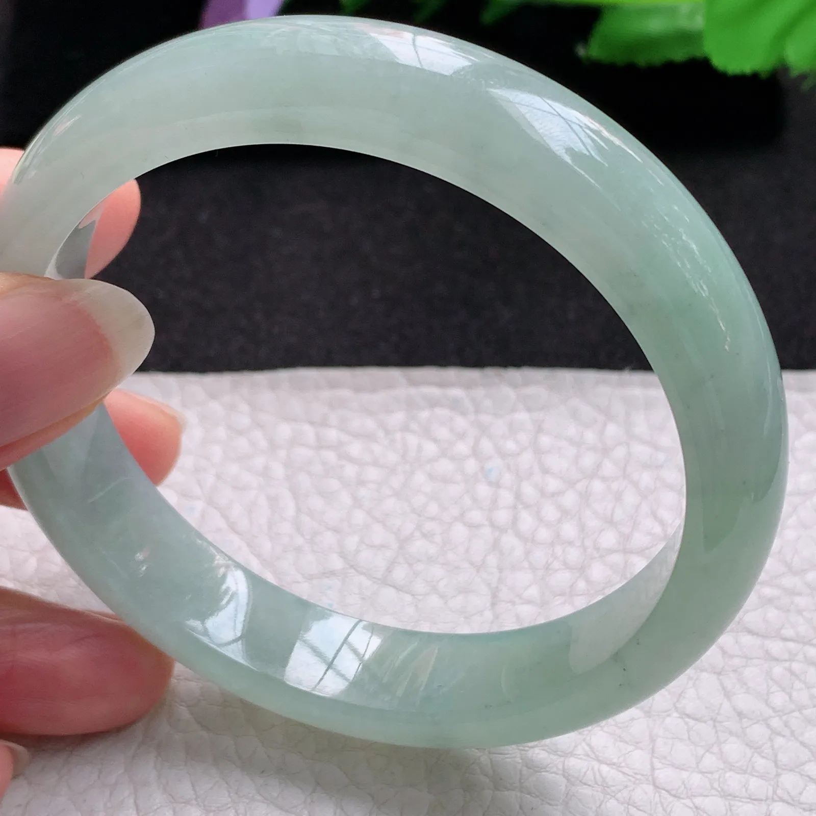 nr大圈口61*12.3*8.3平安镯 缅甸翡翠a货玉手镯冰润晴美宽边玉手环