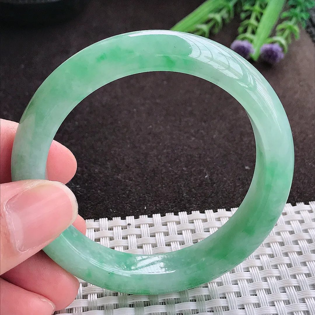 实拍A货翡翠54.8/12.2/8.6老坑冰润起胶满绿手镯宽边玉镯子平安镯