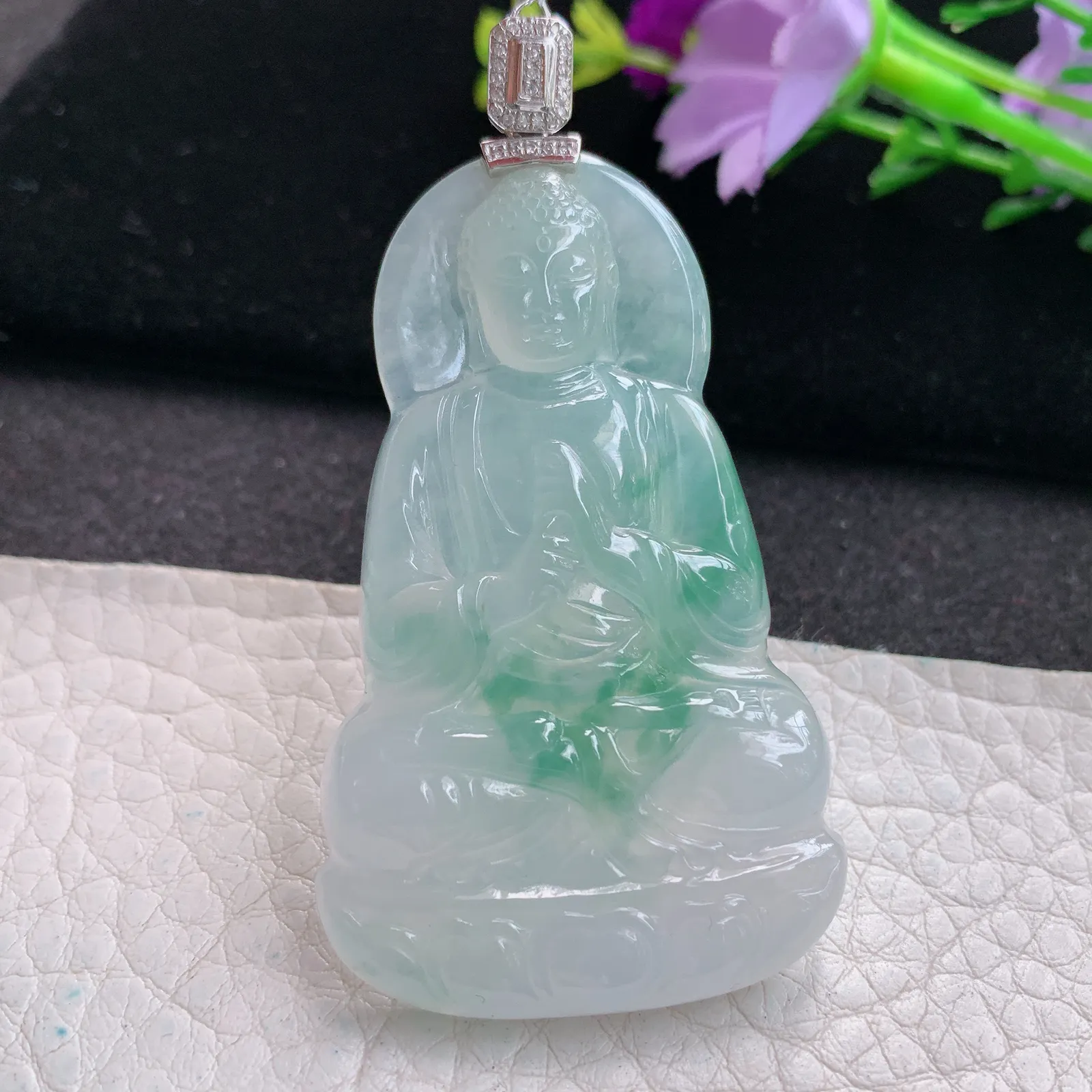 qxm实拍53.8*32.6*5.5缅甸翡翠精雕冰飘花正庄大日如来佛祖 玉吊坠 玉挂坠