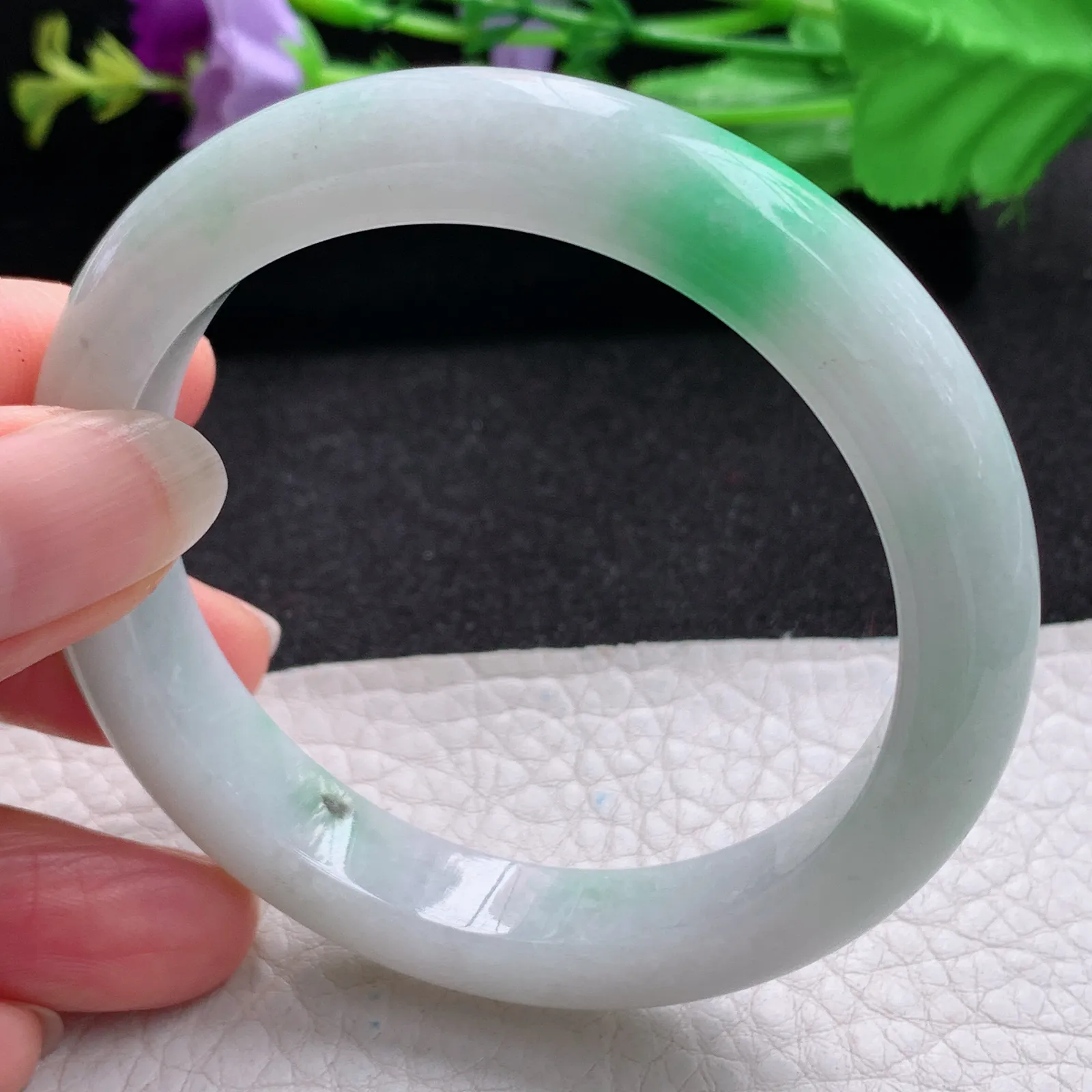 nr自然光54*10.6*8.5平安镯 缅甸翡翠a货玉手镯飘绿宽边玉手环