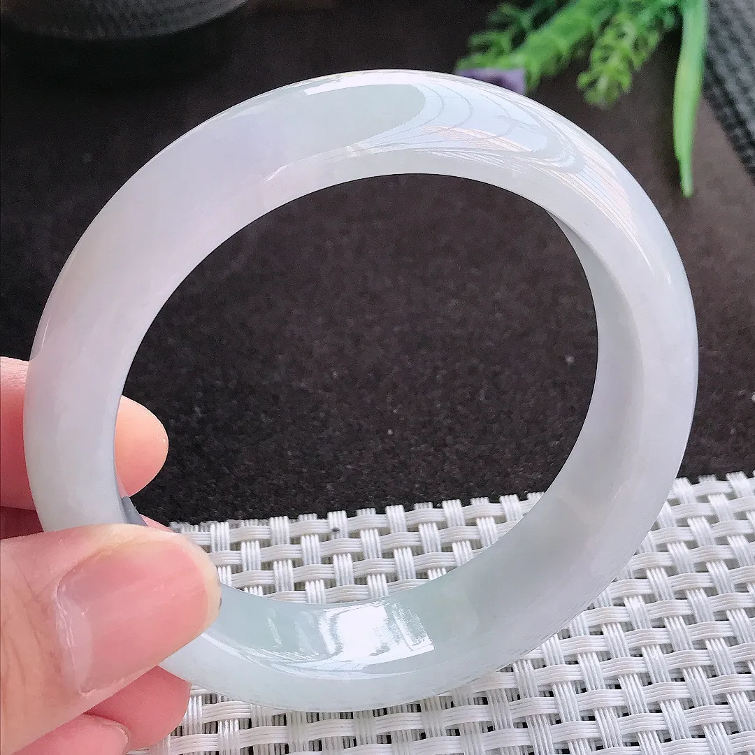 实拍A货翡翠59/15.3/9老坑冰润起胶轮胎手镯翡翠玉镯子平安镯