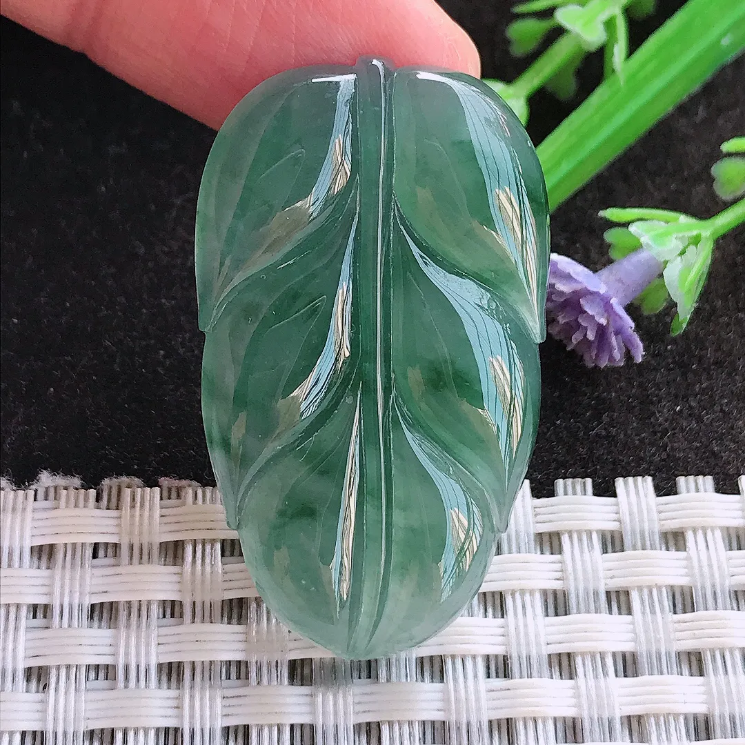 实拍A货翡翠37.9/22/4.2老坑冰胶果冻冰飘花叶子吊坠翡翠玉牌挂件