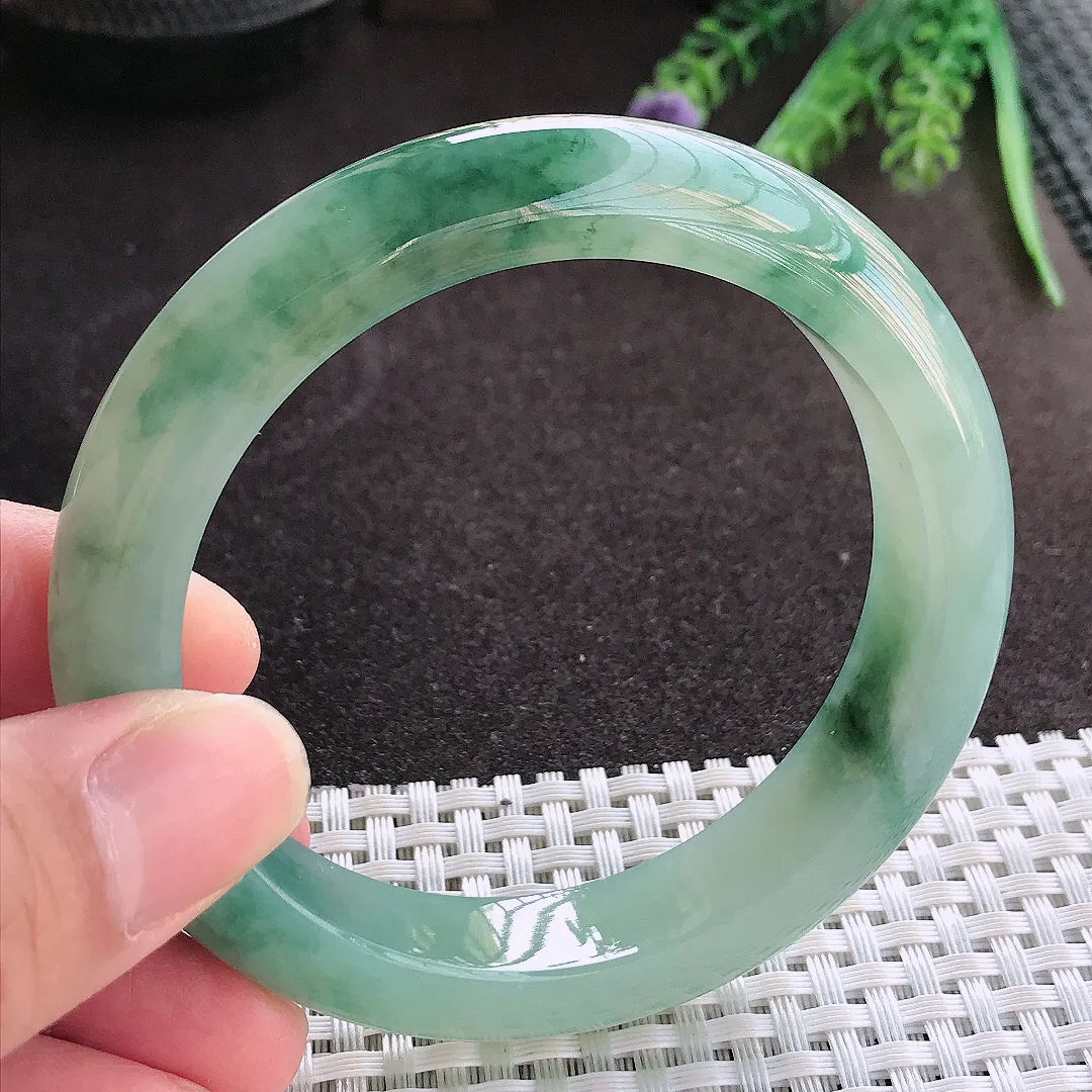 实拍A货翡翠58/12.7/9.2老坑冰胶水灵飘花手镯翡翠玉镯子平安镯