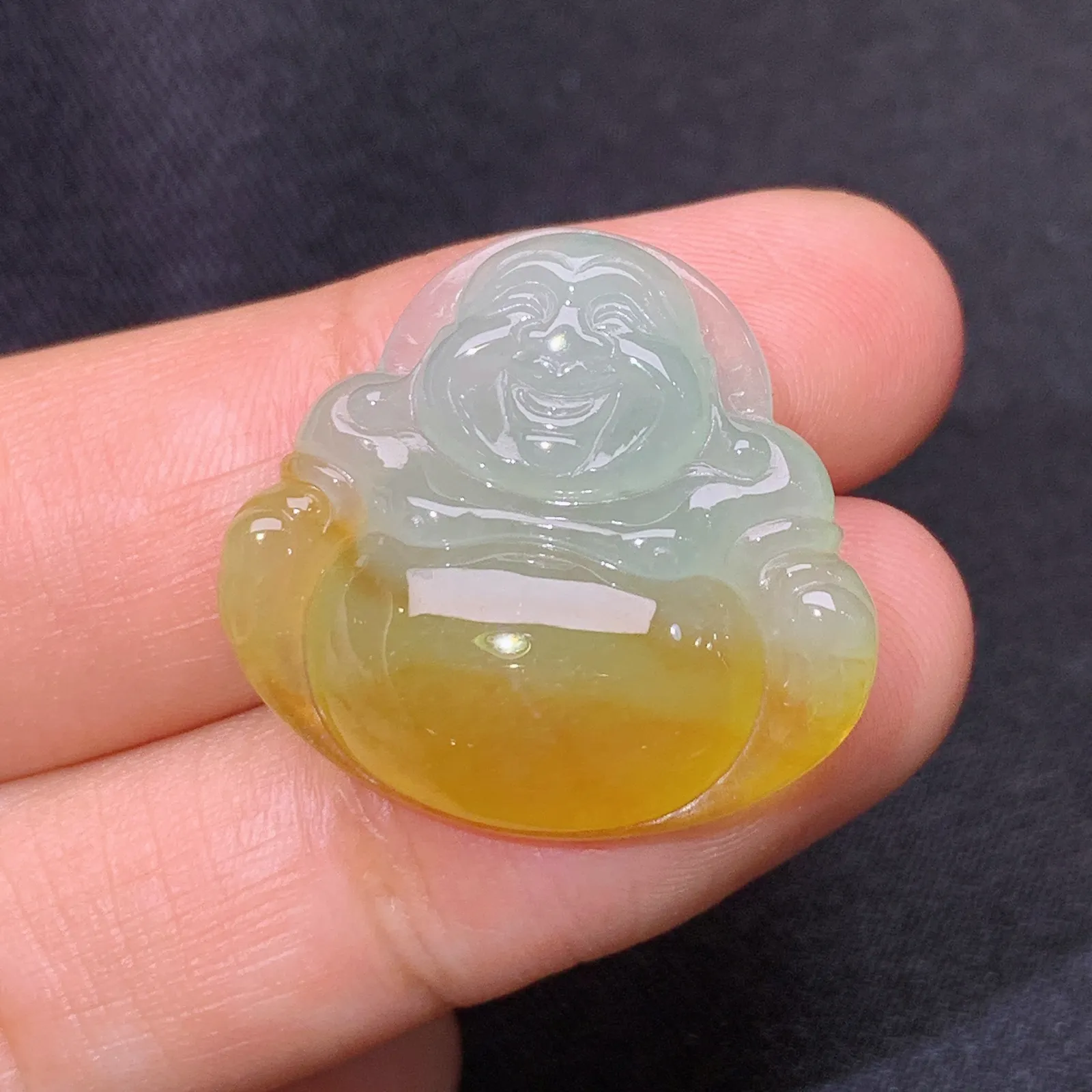 冰黄翡笑佛，冰润鲜艳，品相饱满，种水足，001 尺寸22*24*5.6