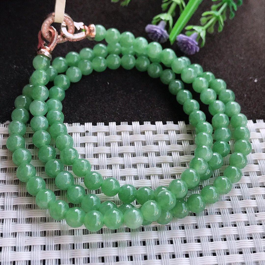 实拍A货翡翠5.7/106颗老坑精美满绿圆珠项链翡翠玉珠
