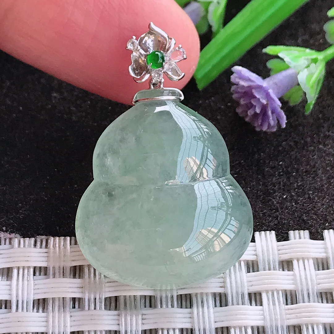 实拍A货翡翠23/20.7/6.2老坑18k金镶嵌冰晴绿葫芦吊坠翡翠玉牌挂件