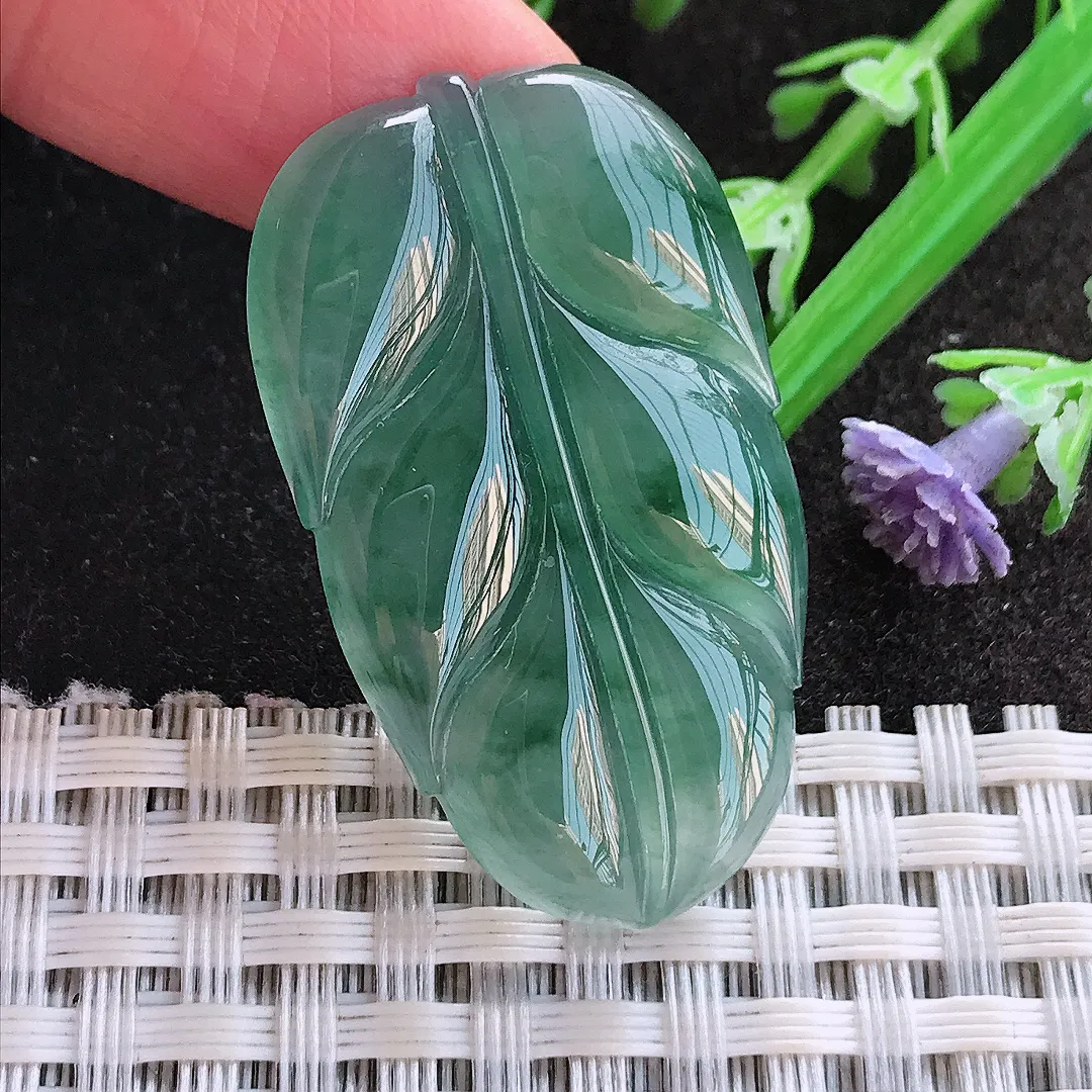 实拍A货翡翠37.9/22/4.2老坑冰胶果冻冰飘花叶子吊坠翡翠玉牌挂件