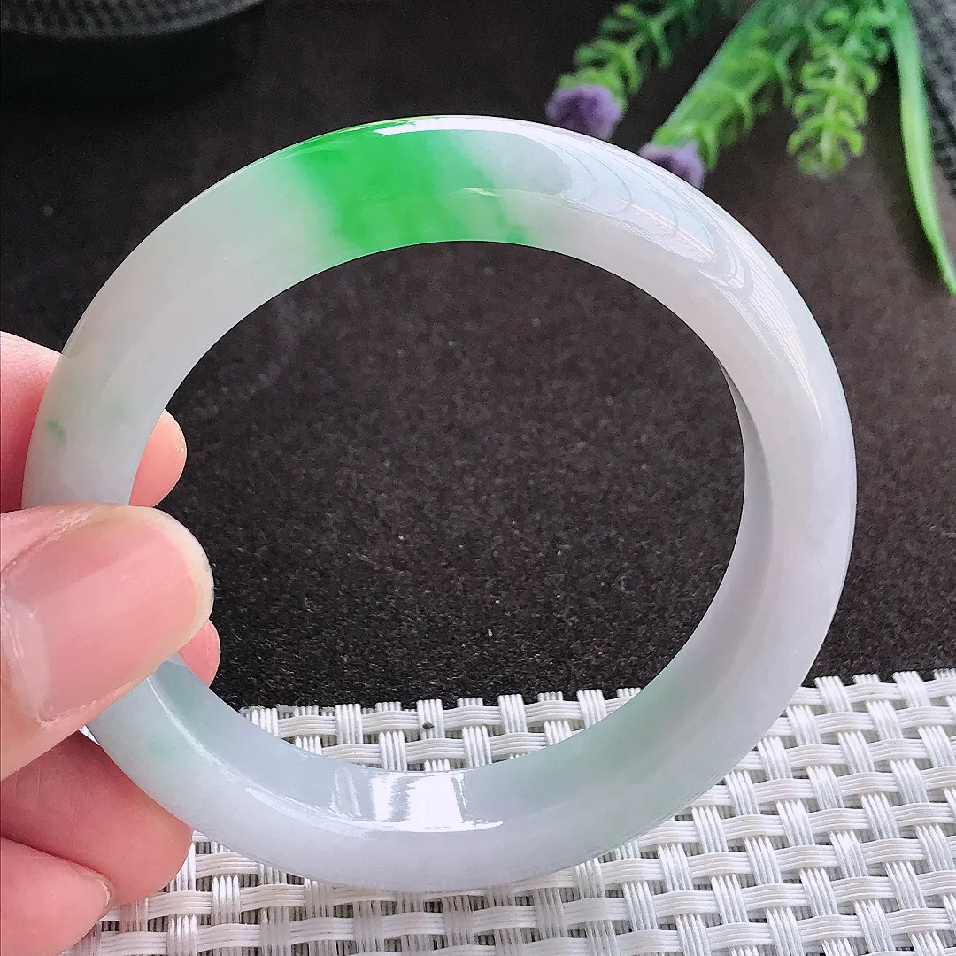 实拍A货翡翠54/11.8/8.6老坑冰润水灵飘阳绿手镯翡翠玉镯子平安镯