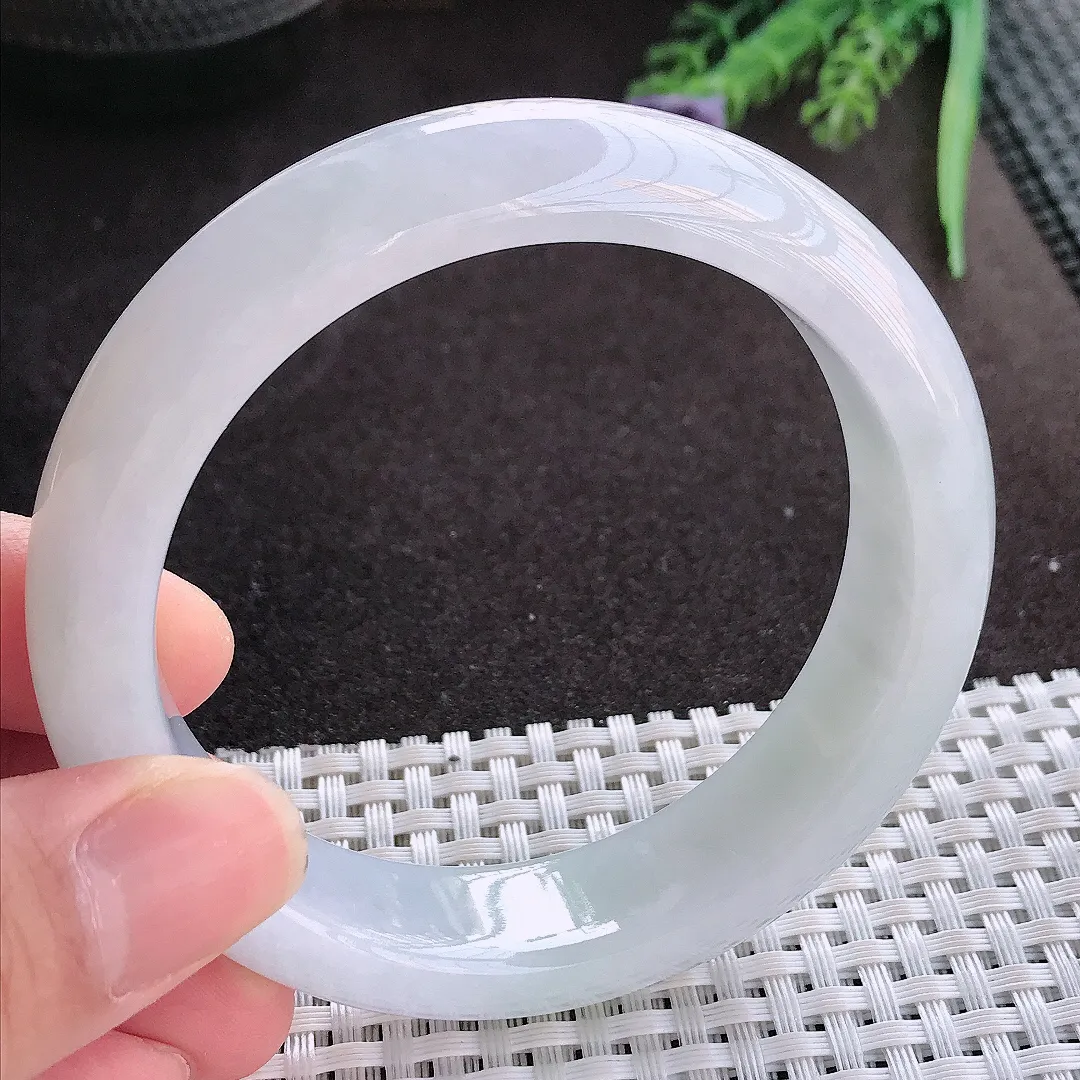 实拍A货翡翠59/15.3/9老坑冰润起胶轮胎手镯翡翠玉镯子平安镯