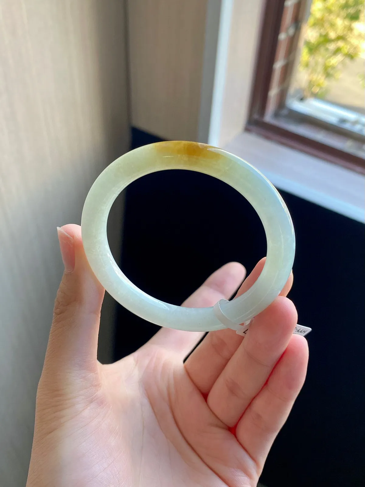 黄翡圆条美人条成品
HYY-9805
⭕️53.5-8-8.4