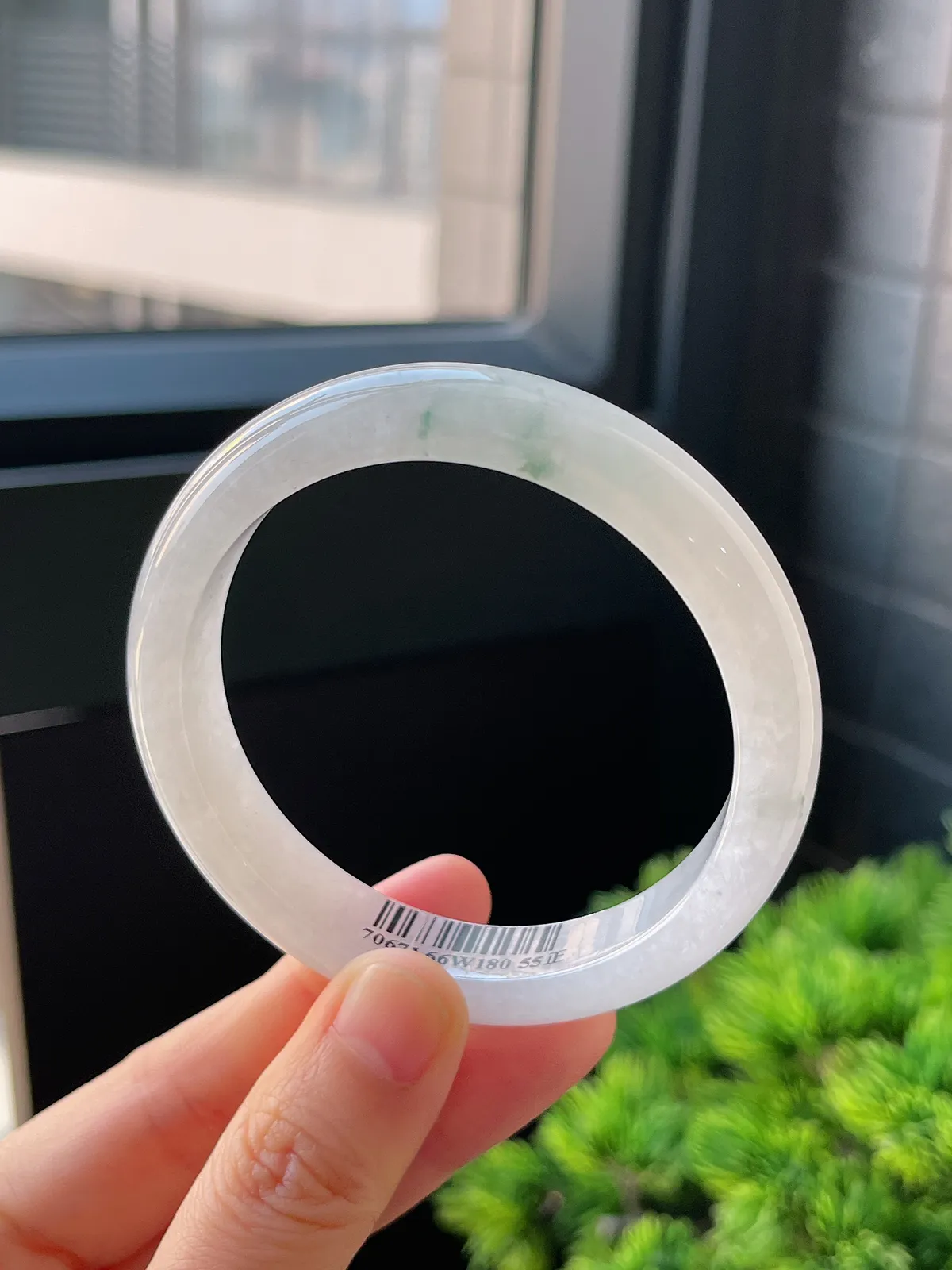 正圈55圈口，翡翠冰糯种飘花手镯