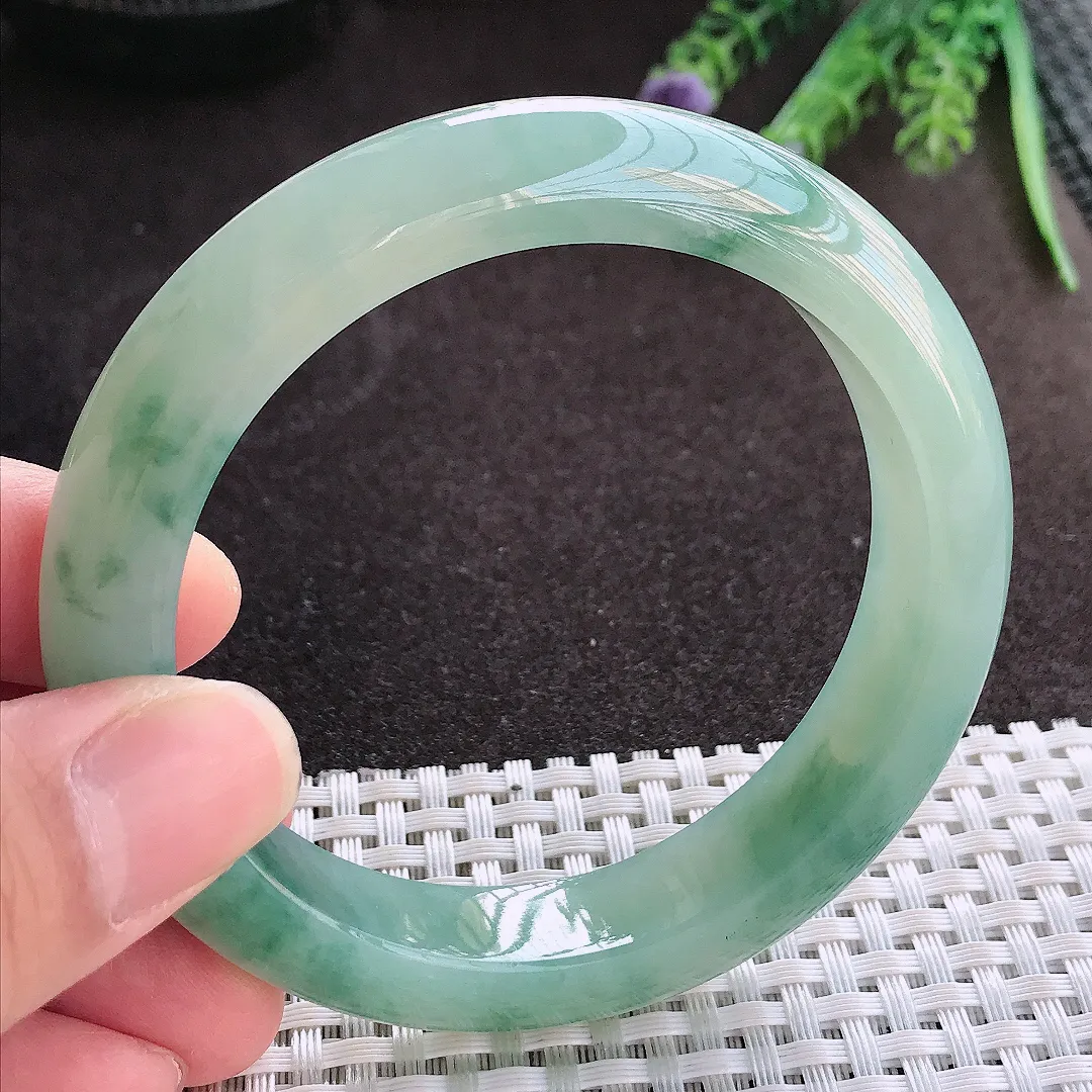 实拍A货翡翠58/12.7/9.2老坑冰胶水灵飘花手镯翡翠玉镯子平安镯