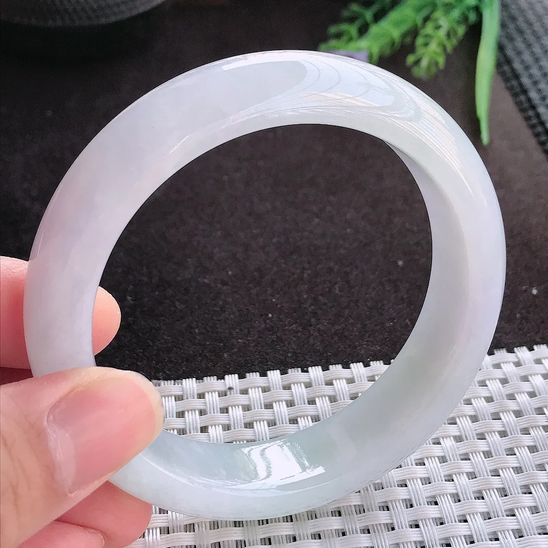 实拍A货翡翠59/15.3/9老坑冰润起胶轮胎手镯翡翠玉镯子平安镯