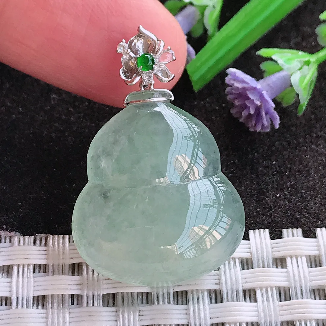 实拍A货翡翠23/20.7/6.2老坑18k金镶嵌冰晴绿葫芦吊坠翡翠玉牌挂件