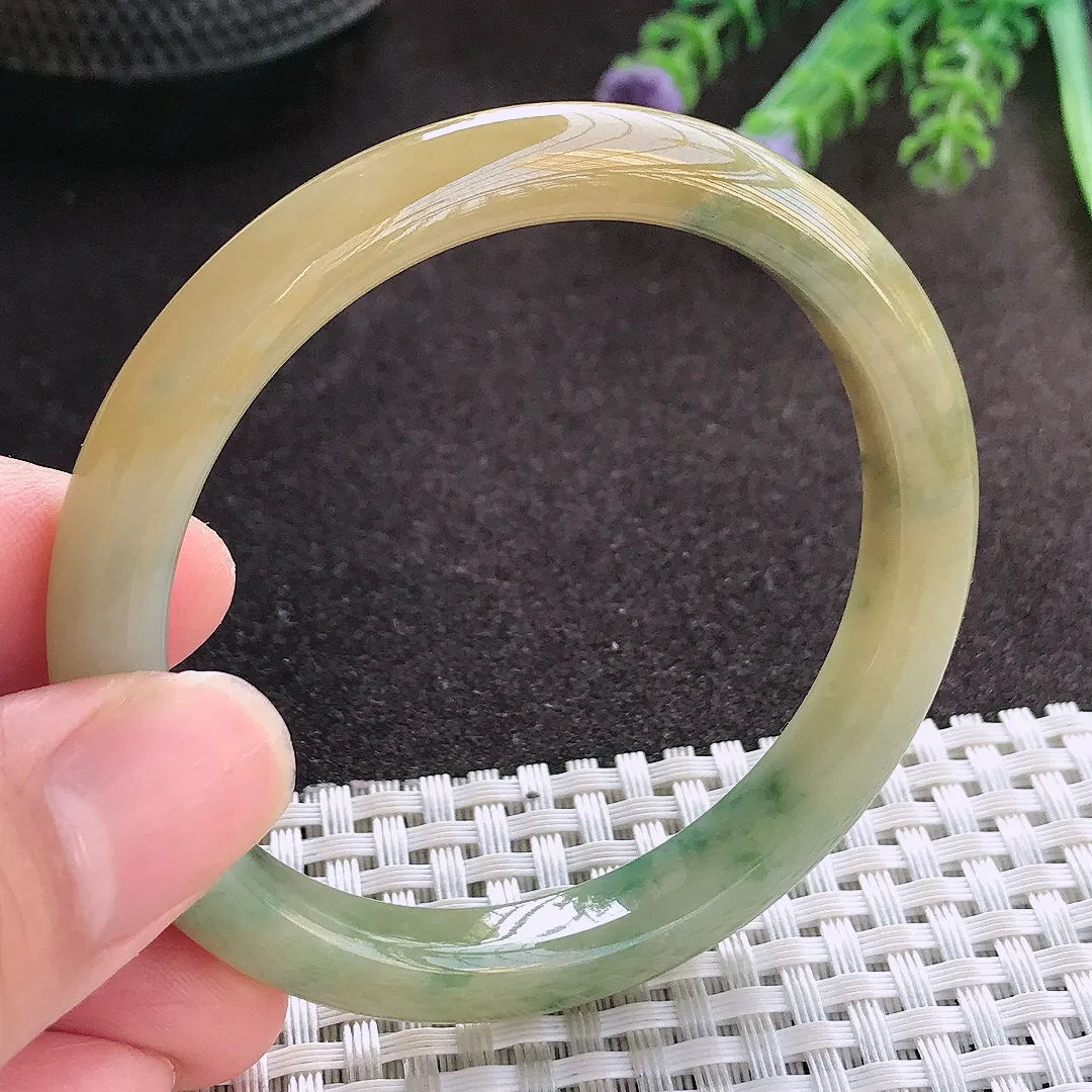 实拍A货翡翠53.5/8.7/7.3老坑精美冰润黄翡飘花手镯翡翠玉镯平安镯