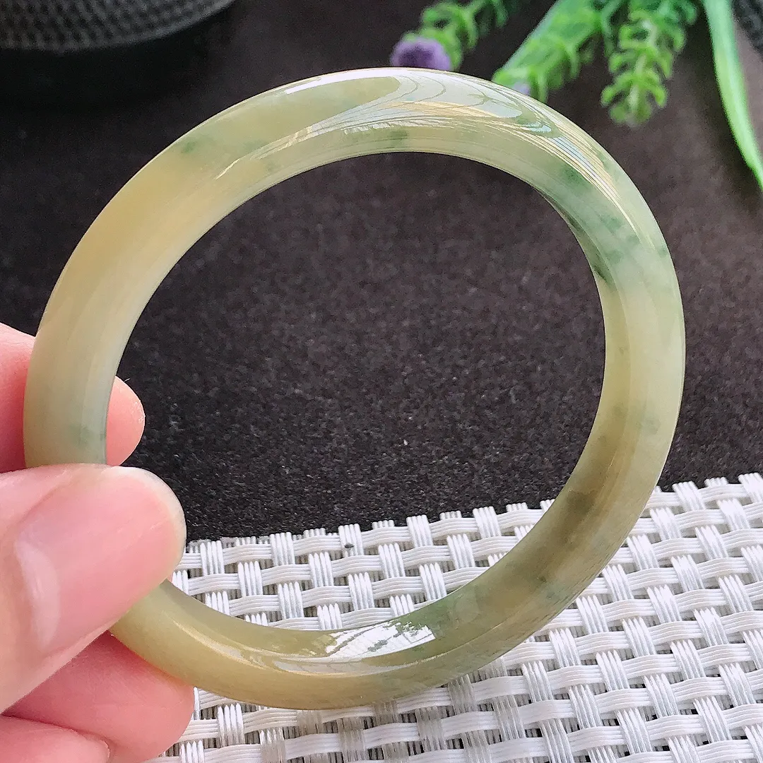 实拍A货翡翠53.5/8.7/7.3老坑精美冰润黄翡飘花手镯翡翠玉镯平安镯