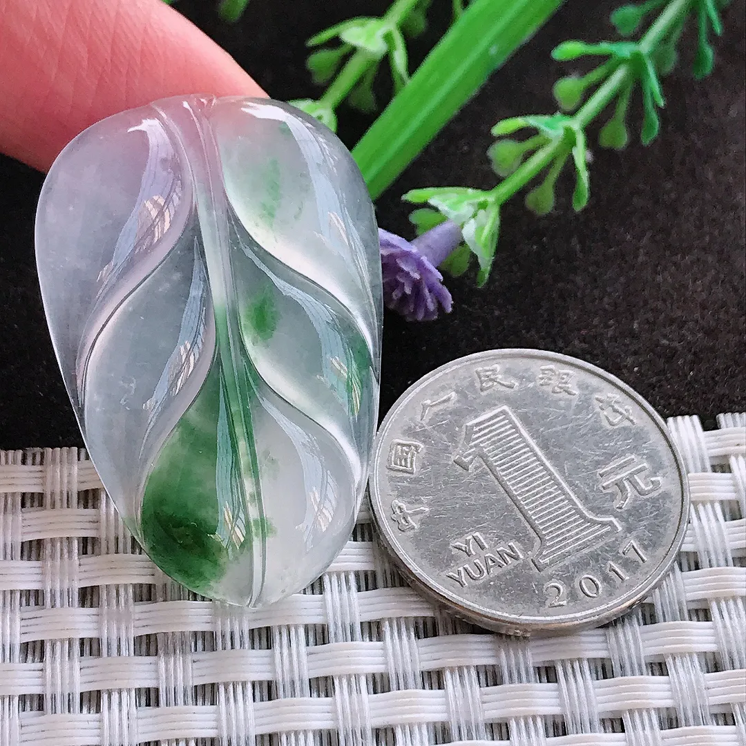 实拍A货翡翠38.5/25.5/4.5老坑冰种果冻胶冰飘花叶子镶嵌件吊坠翡翠玉牌挂件