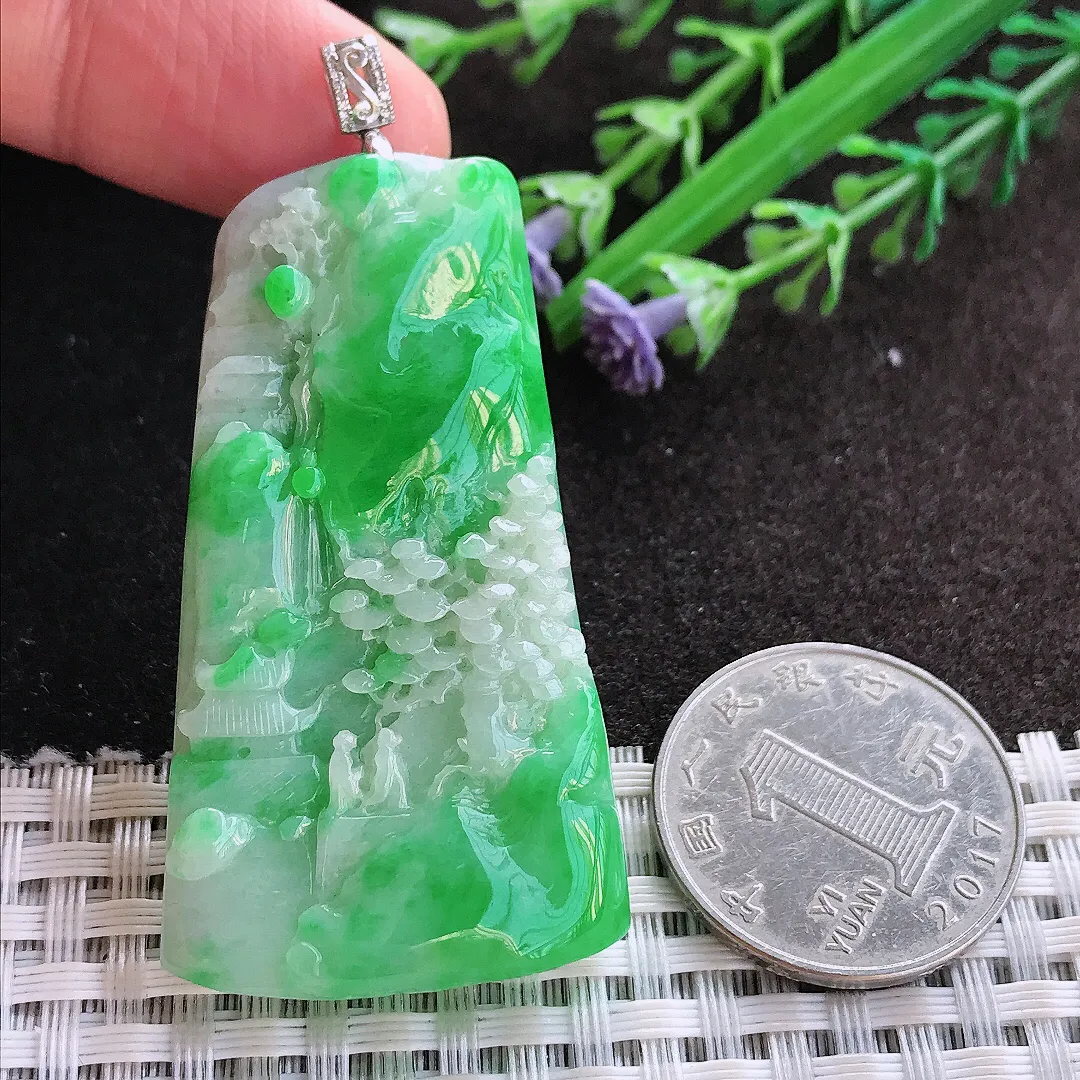 实拍A货翡翠52.8/29/7老坑18k金镶嵌飘阳绿山水牌吊坠翡翠玉牌挂件