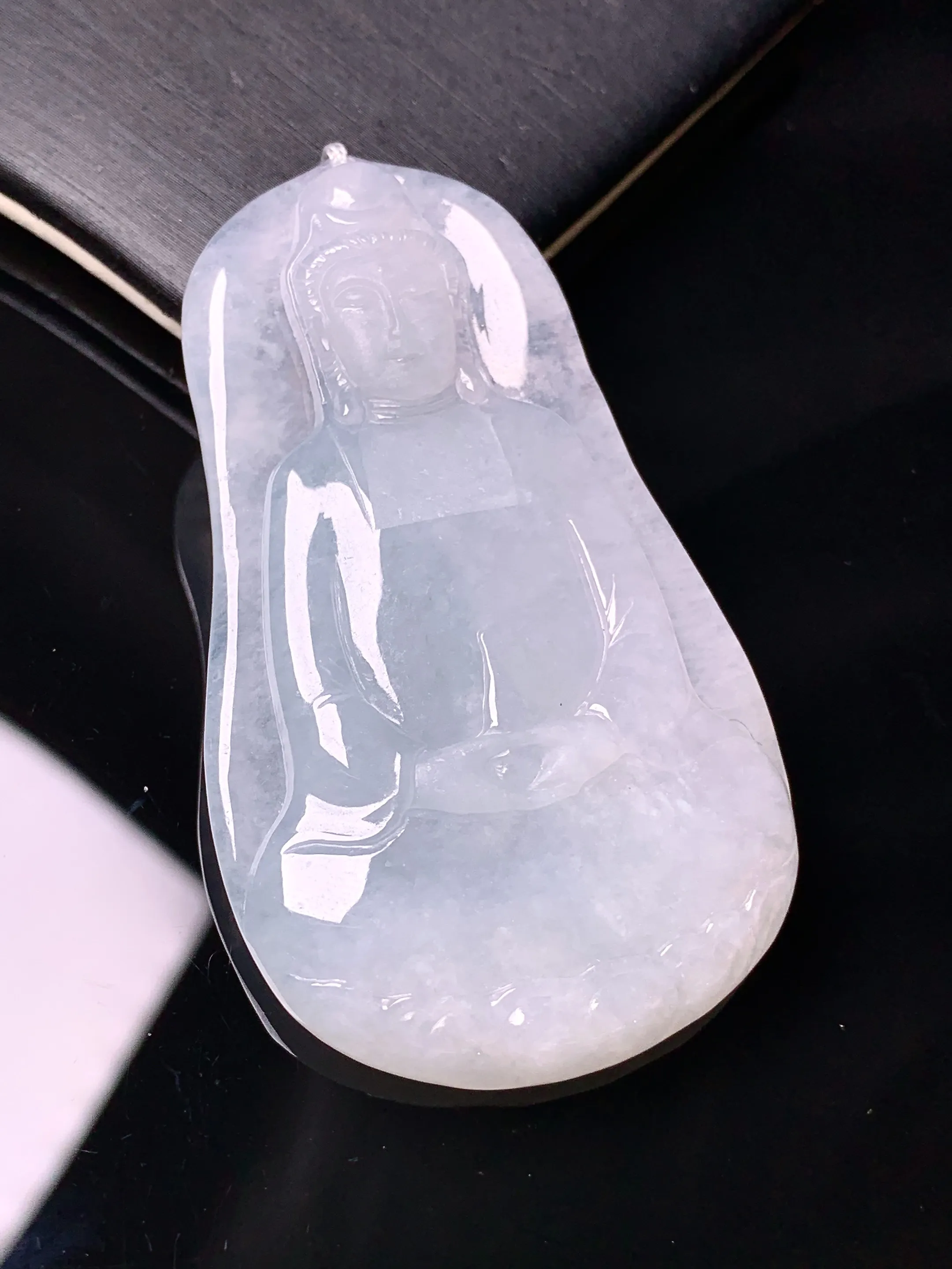 冰种素衣观音菩萨吊坠 玉质细腻 色泽清新艳丽 整体尺寸55.8*32.6*4.5