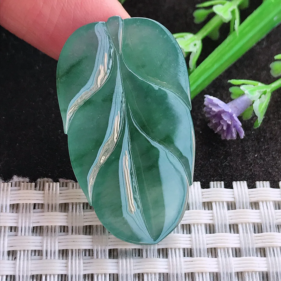 实拍A货翡翠37.9/22/4.2老坑冰胶果冻冰飘花叶子吊坠翡翠玉牌挂件