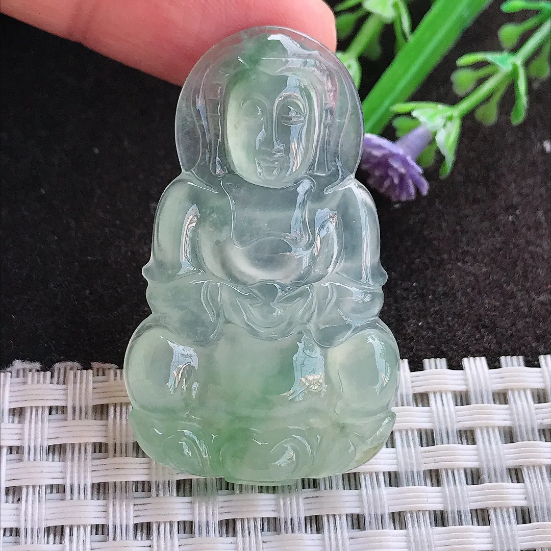 实拍A货翡翠44.6/27.3/4.4老坑冰种起胶冰晴绿小观音吊坠翡翠玉牌挂件