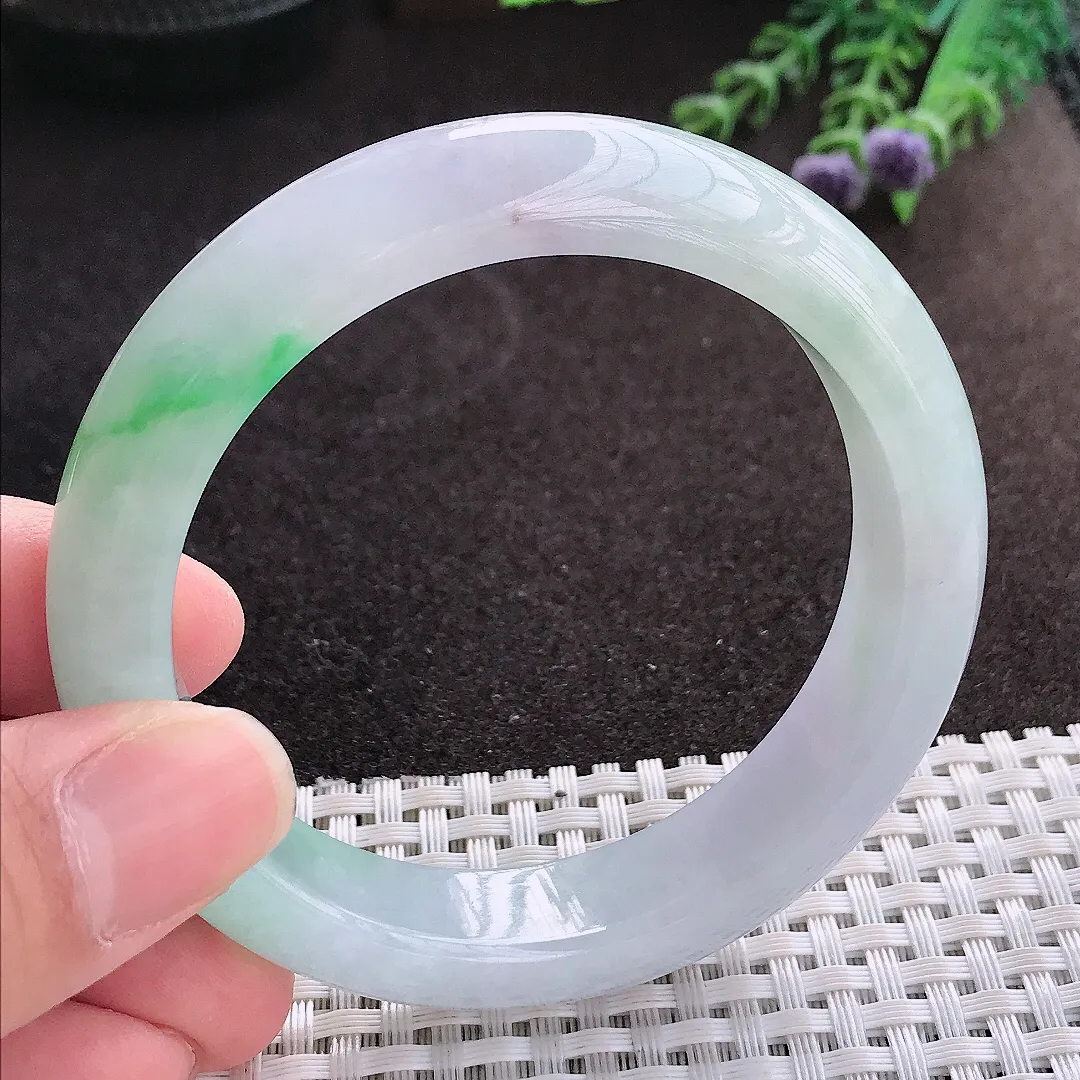 实拍A货翡翠56.5/13.7/8.9老坑冰胶水灵飘绿手镯翡翠玉镯子平安镯